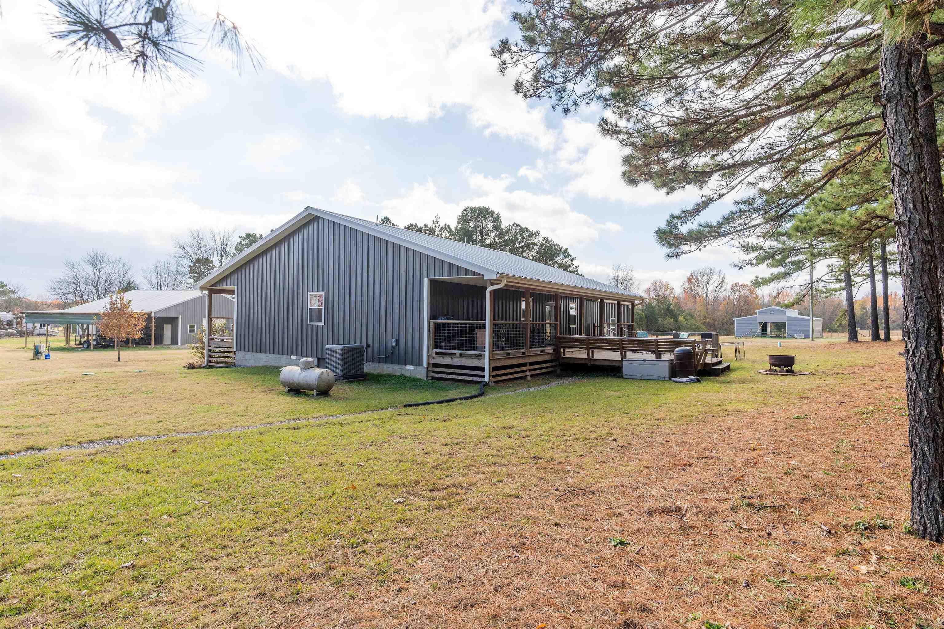 Metes & Bounds - Residential