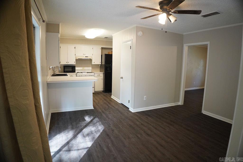 SOUTH LAKEVIEW - Residential