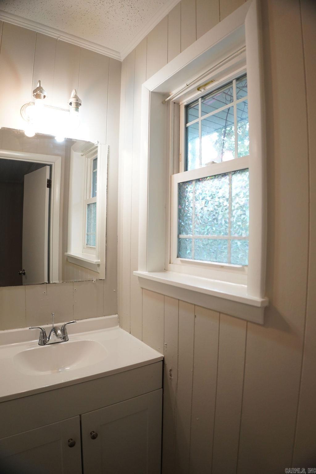 SOUTH LAKEVIEW - Residential