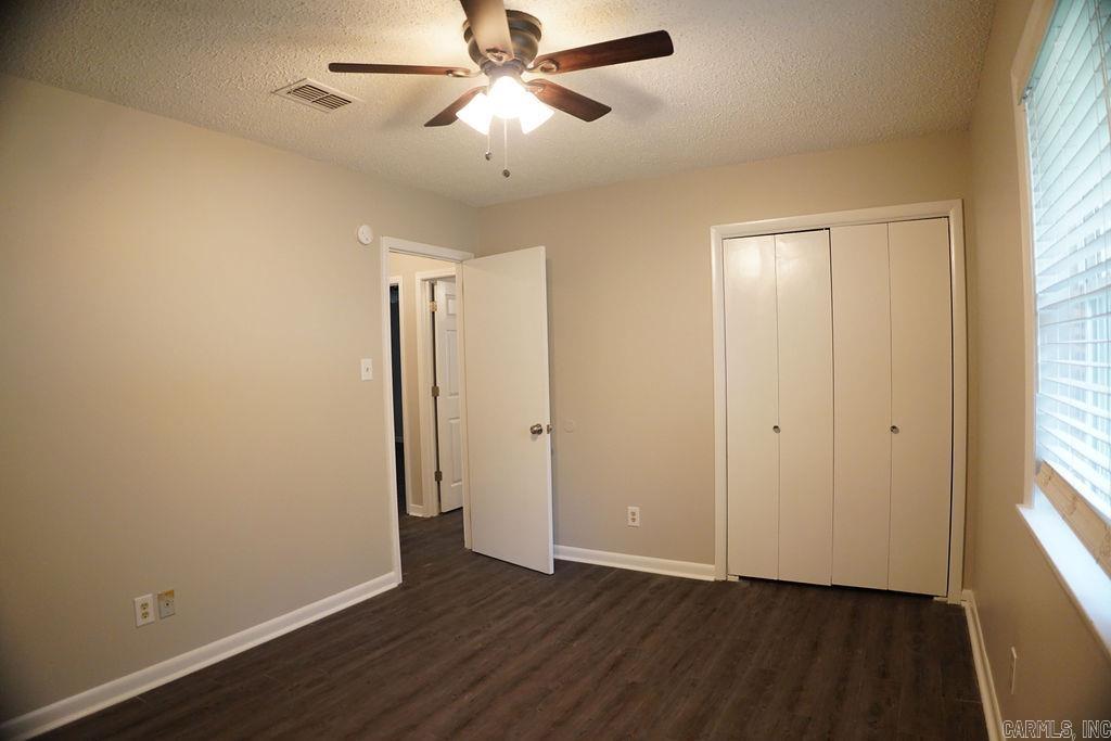 SOUTH LAKEVIEW - Residential