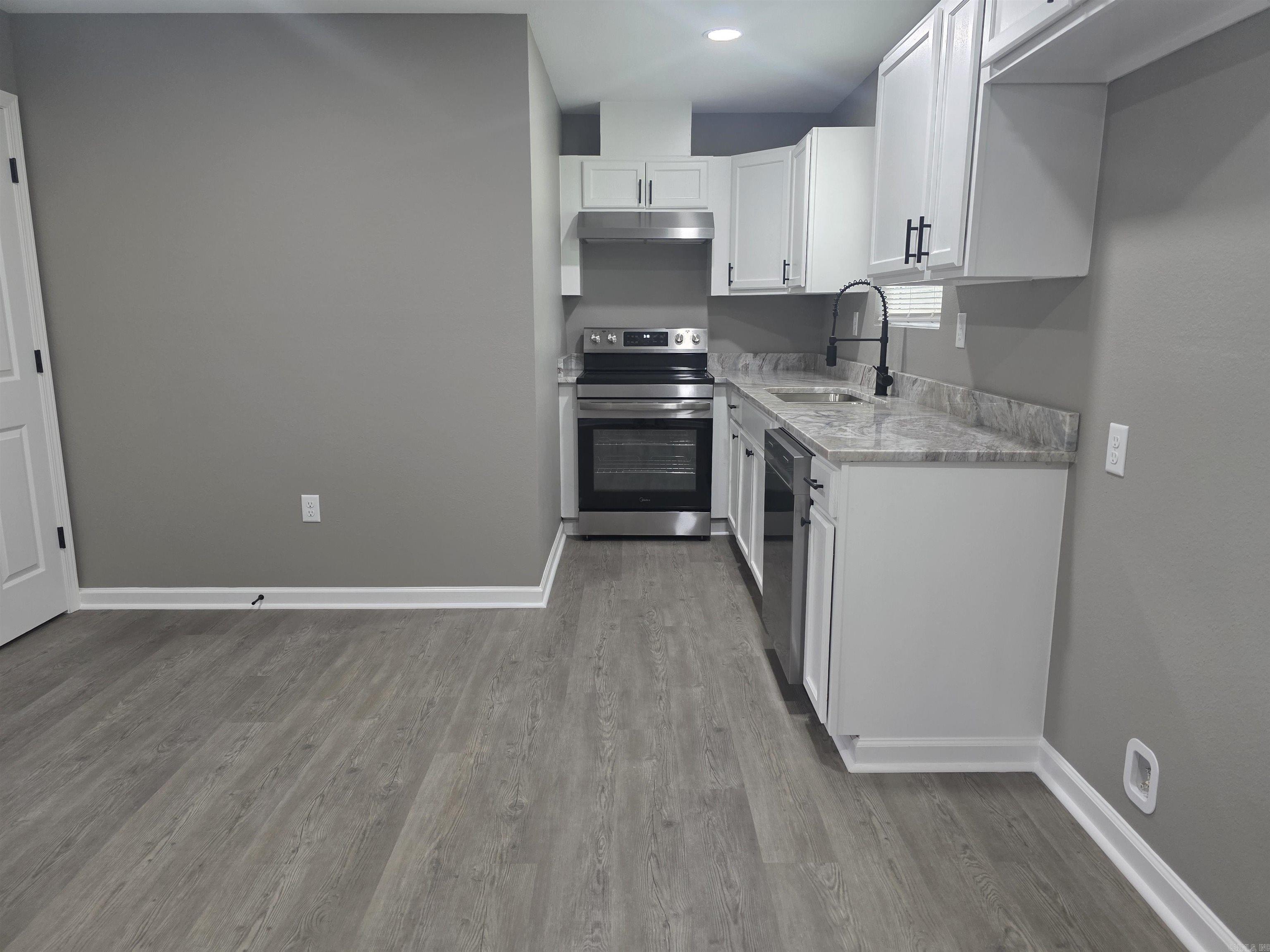 JULIE ADDN - NORTH LITTLE ROCK - Residential Lease