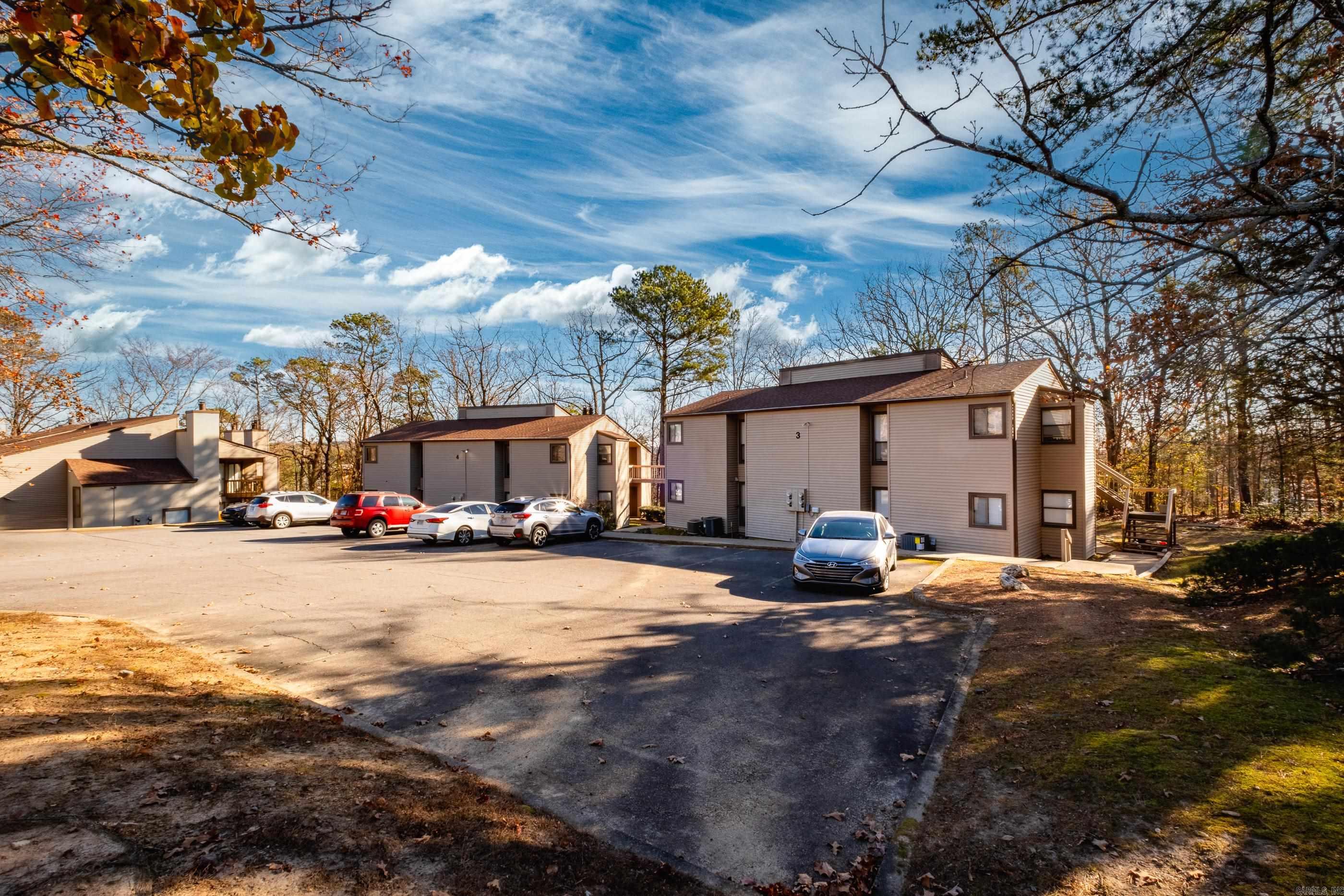 PLEASANTWOOD CONDOS - Residential