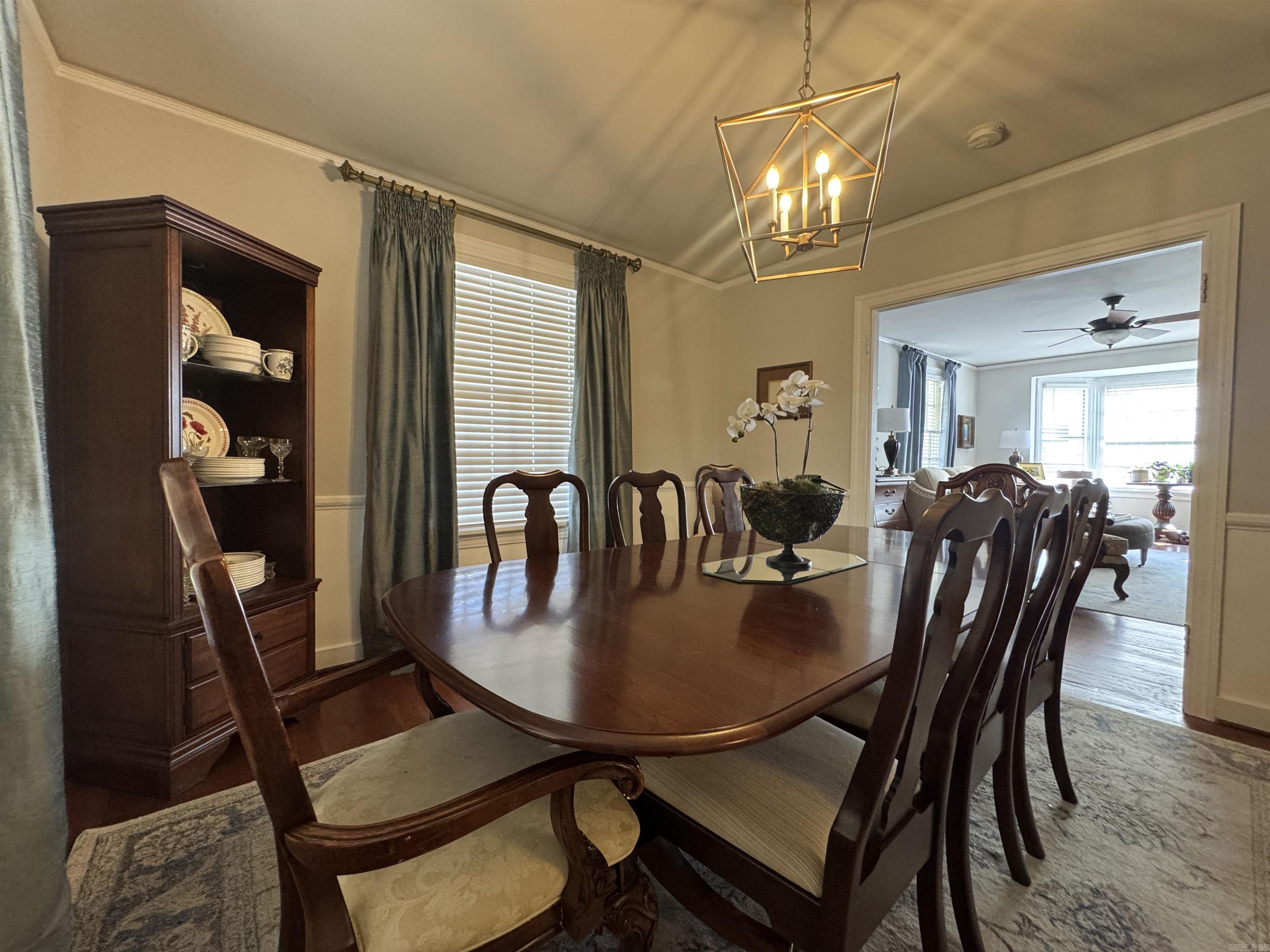 AUTEN & MOSS - Residential