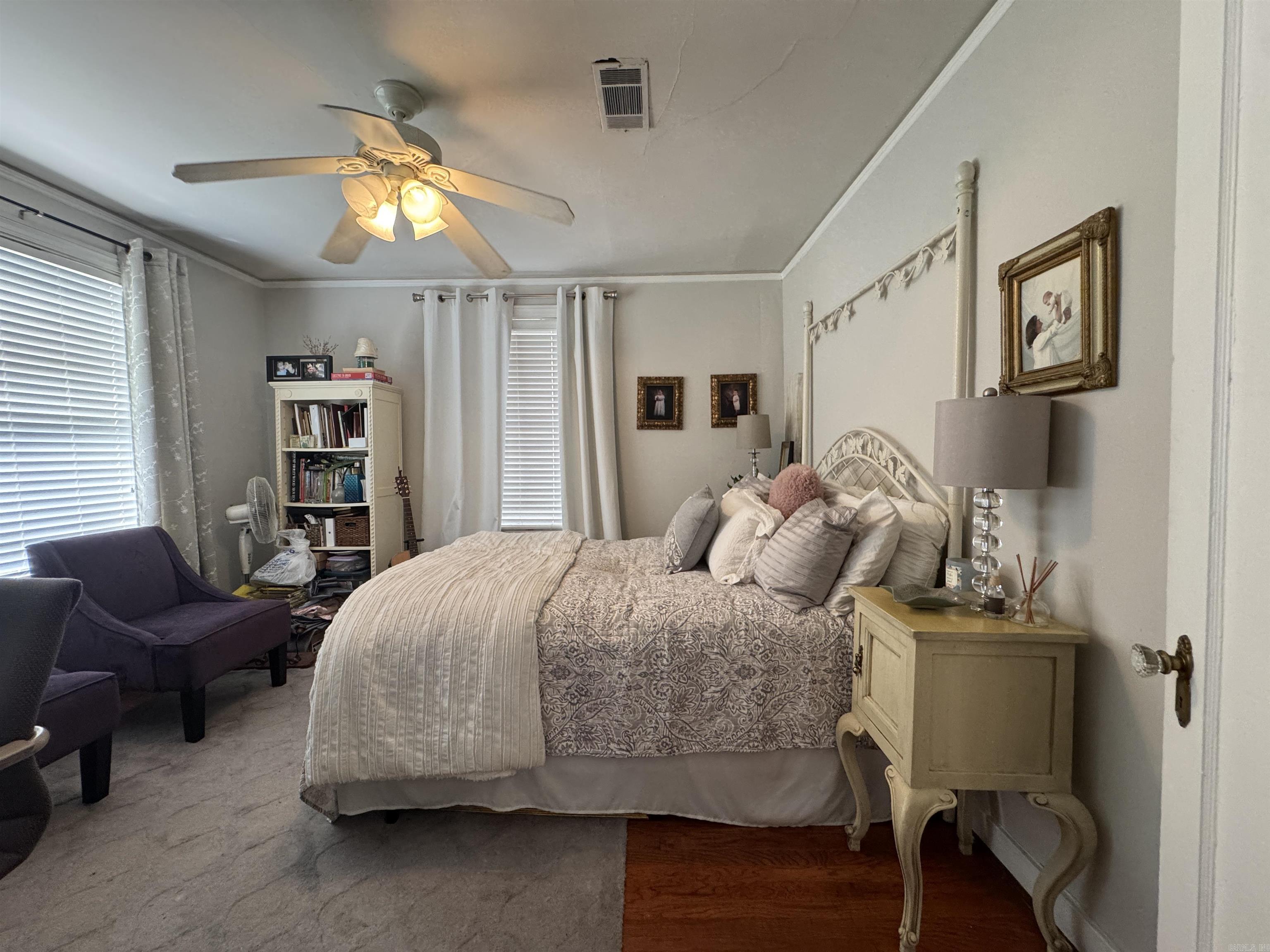 AUTEN & MOSS - Residential