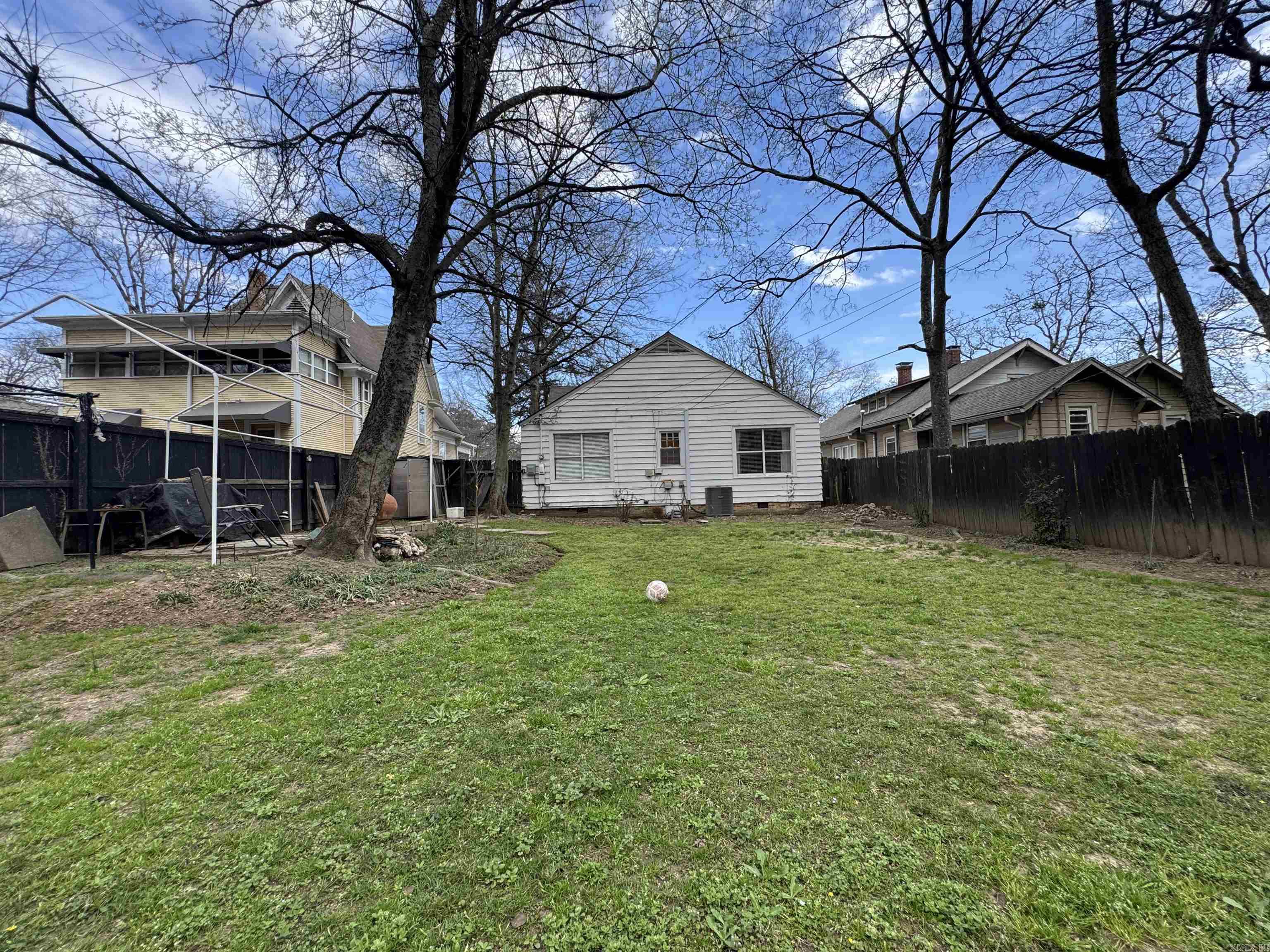 AUTEN & MOSS - Residential