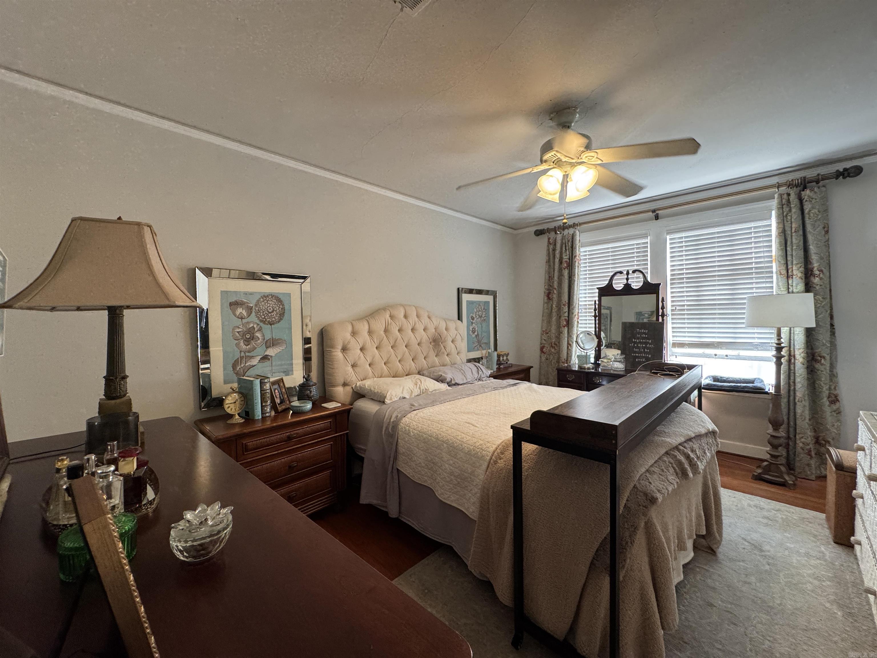 AUTEN & MOSS - Residential