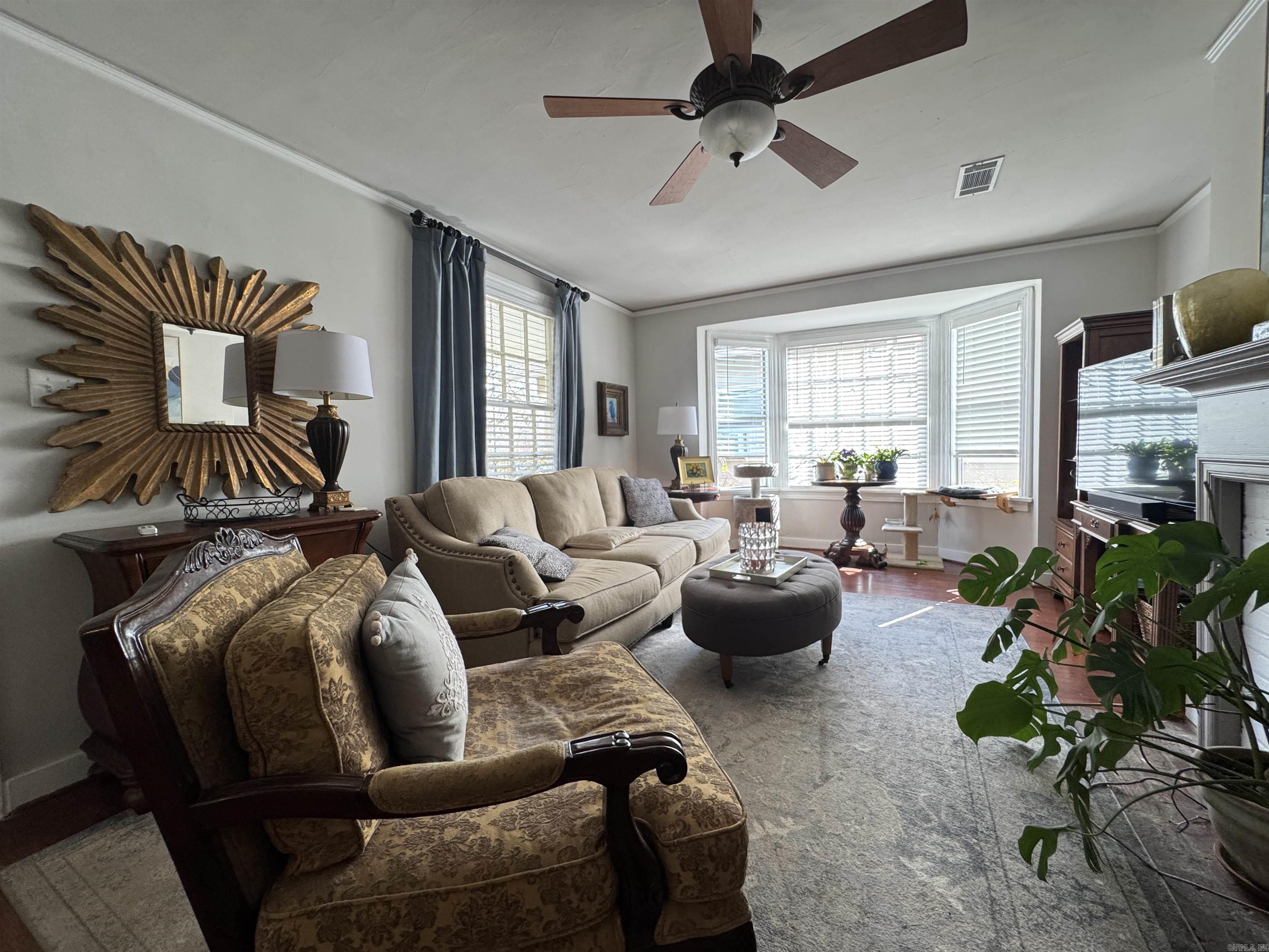 AUTEN & MOSS - Residential