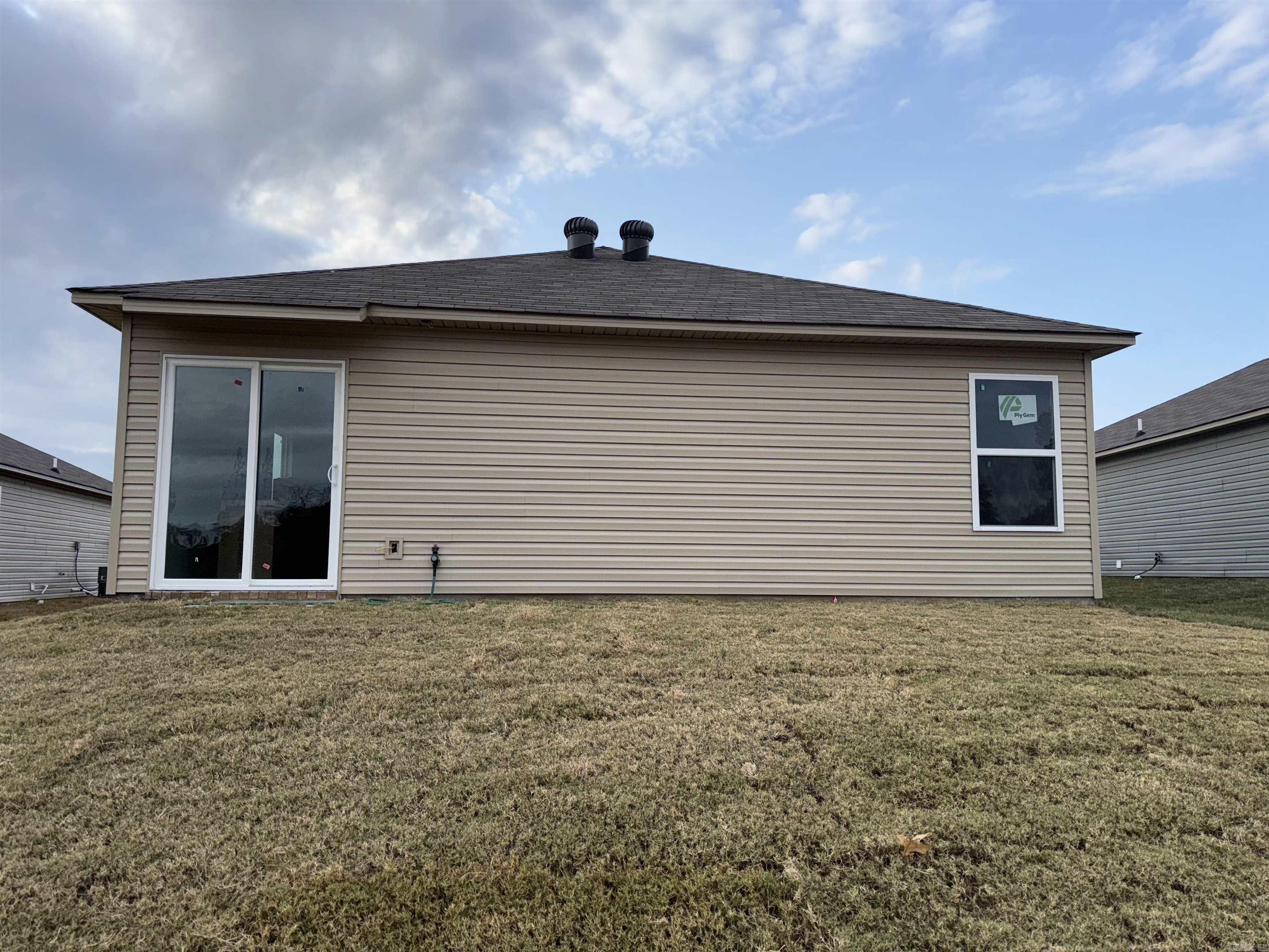 THE MEADOWS - Residential