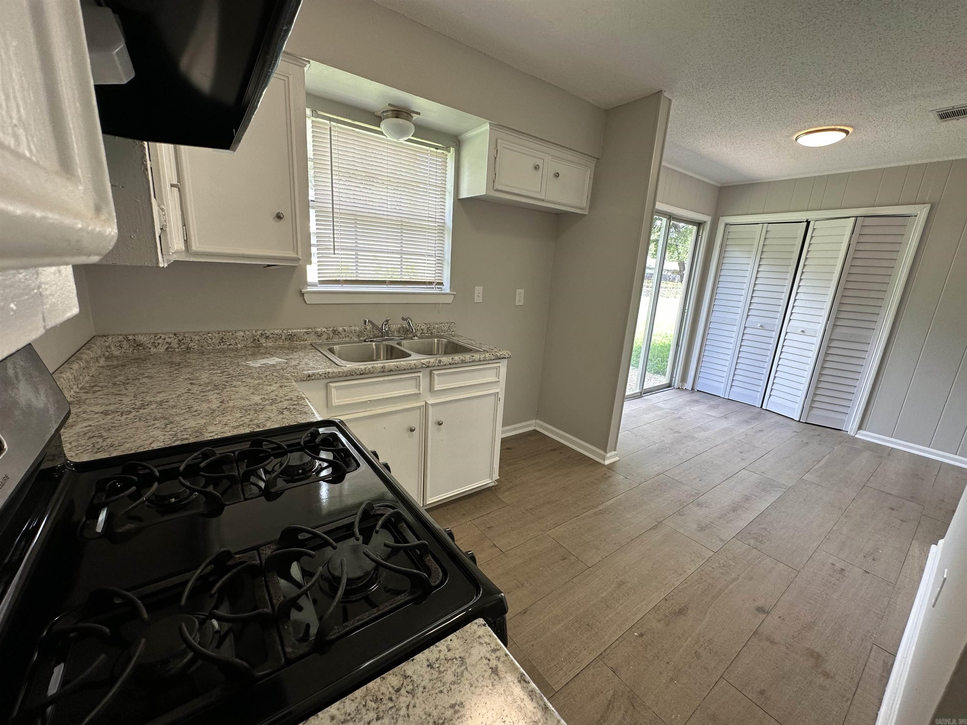 Malibri - Residential Lease