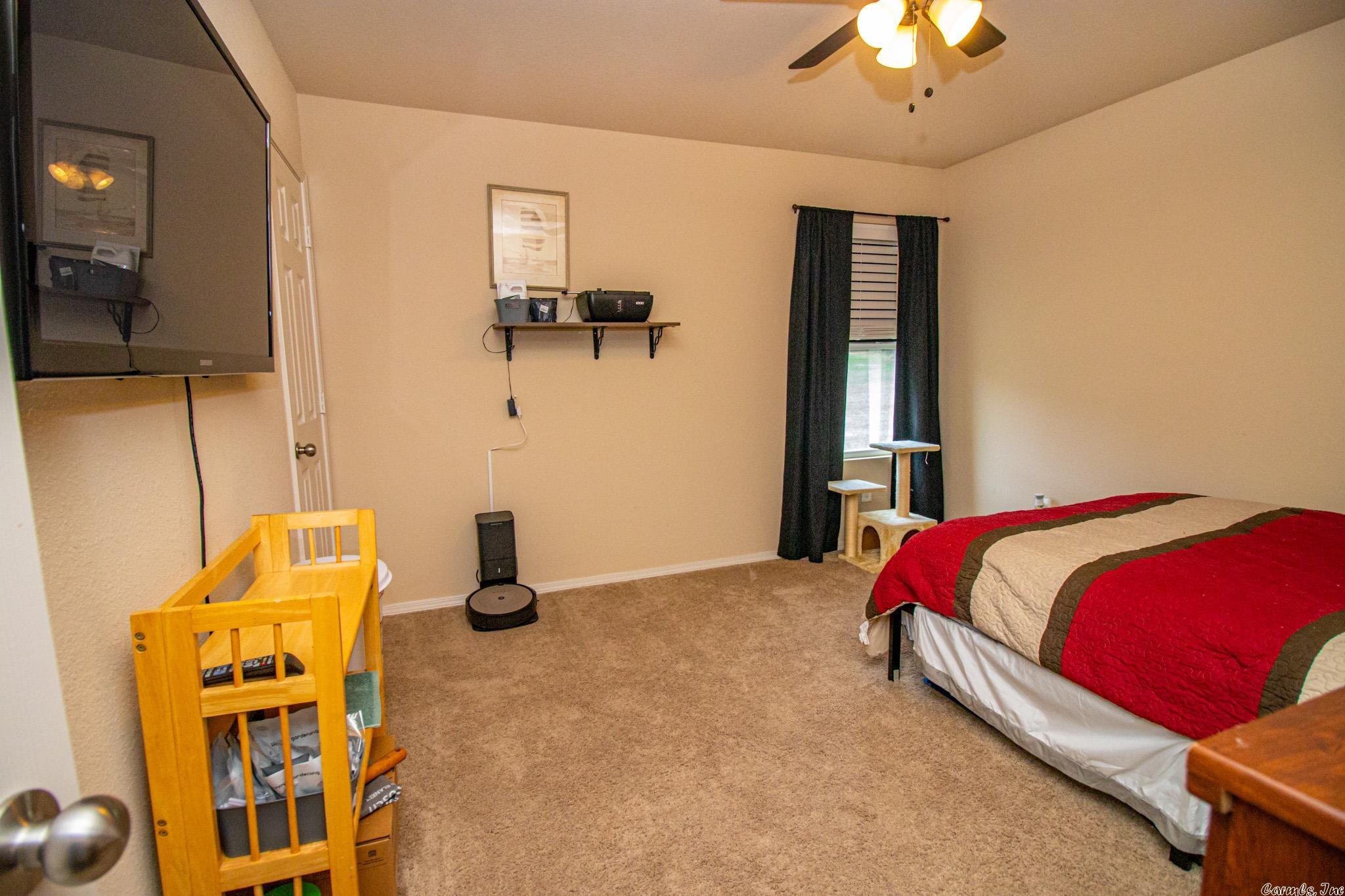 JUDE'S CROSSING - Residential