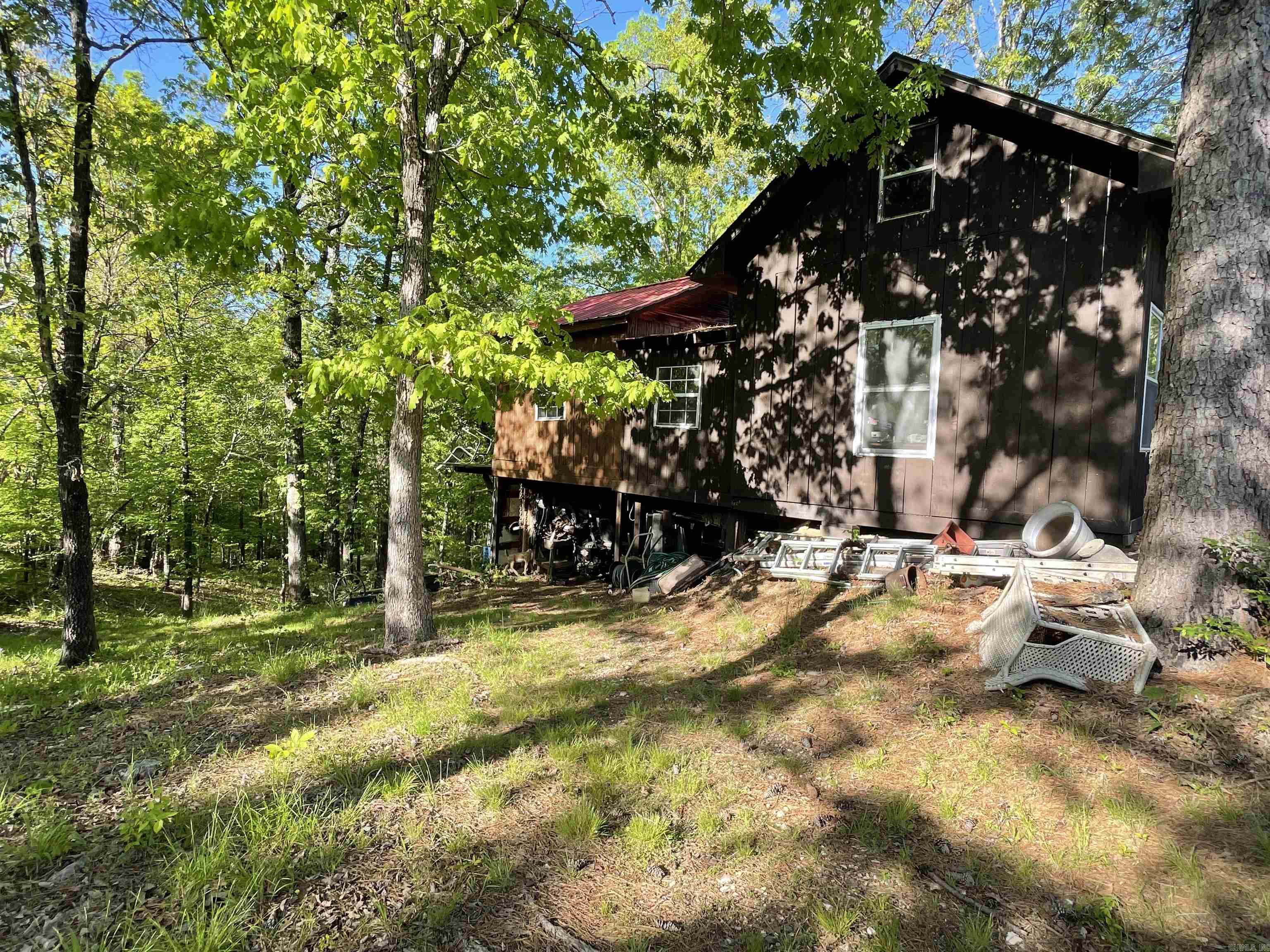 Metes & Bounds - Land