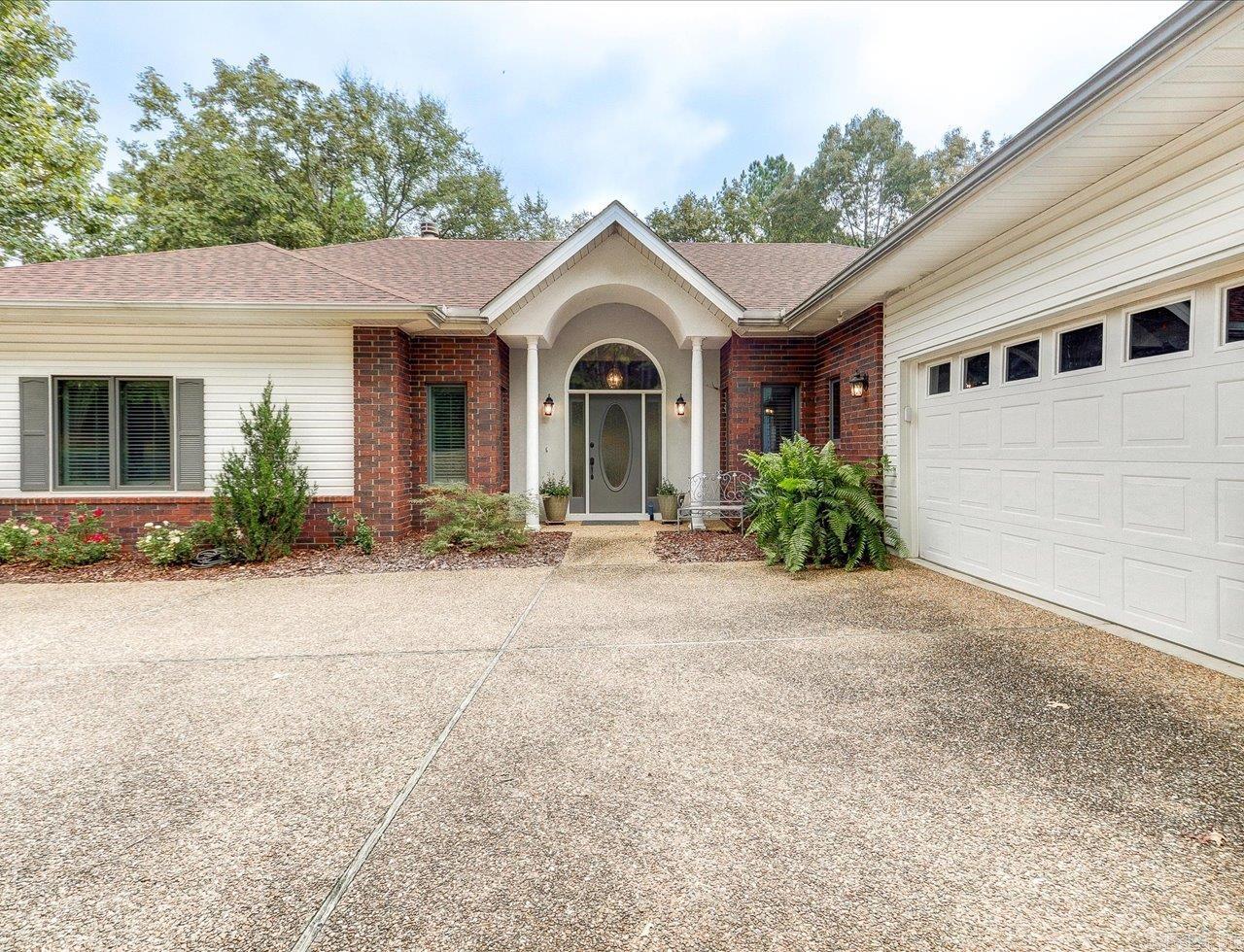 Isabella - Residential