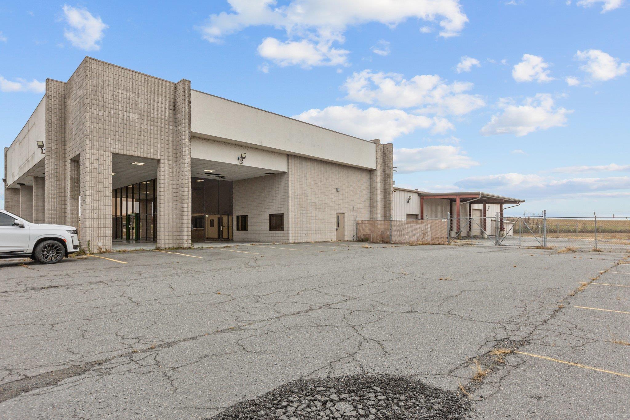 Not in List - Commercial Sale