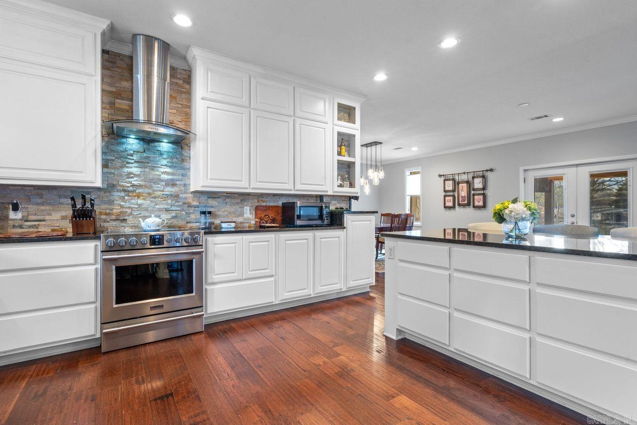 TREASURE ISLE 2 - Residential