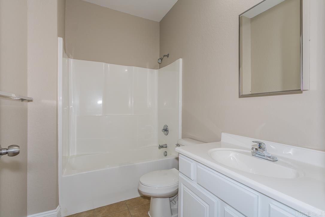 CAMRY COURT - Residential Lease