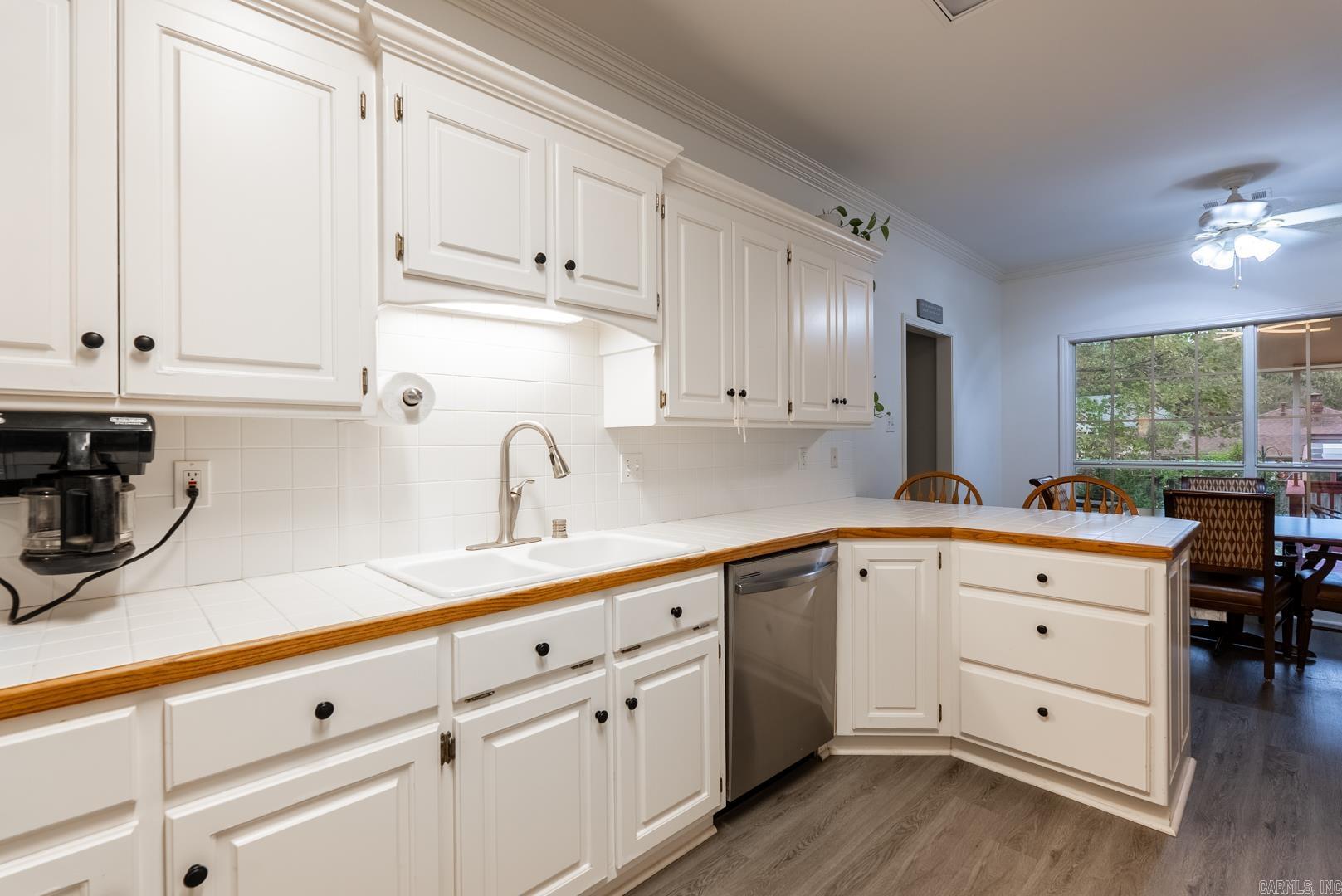 EDGEWATER ADDN - Residential