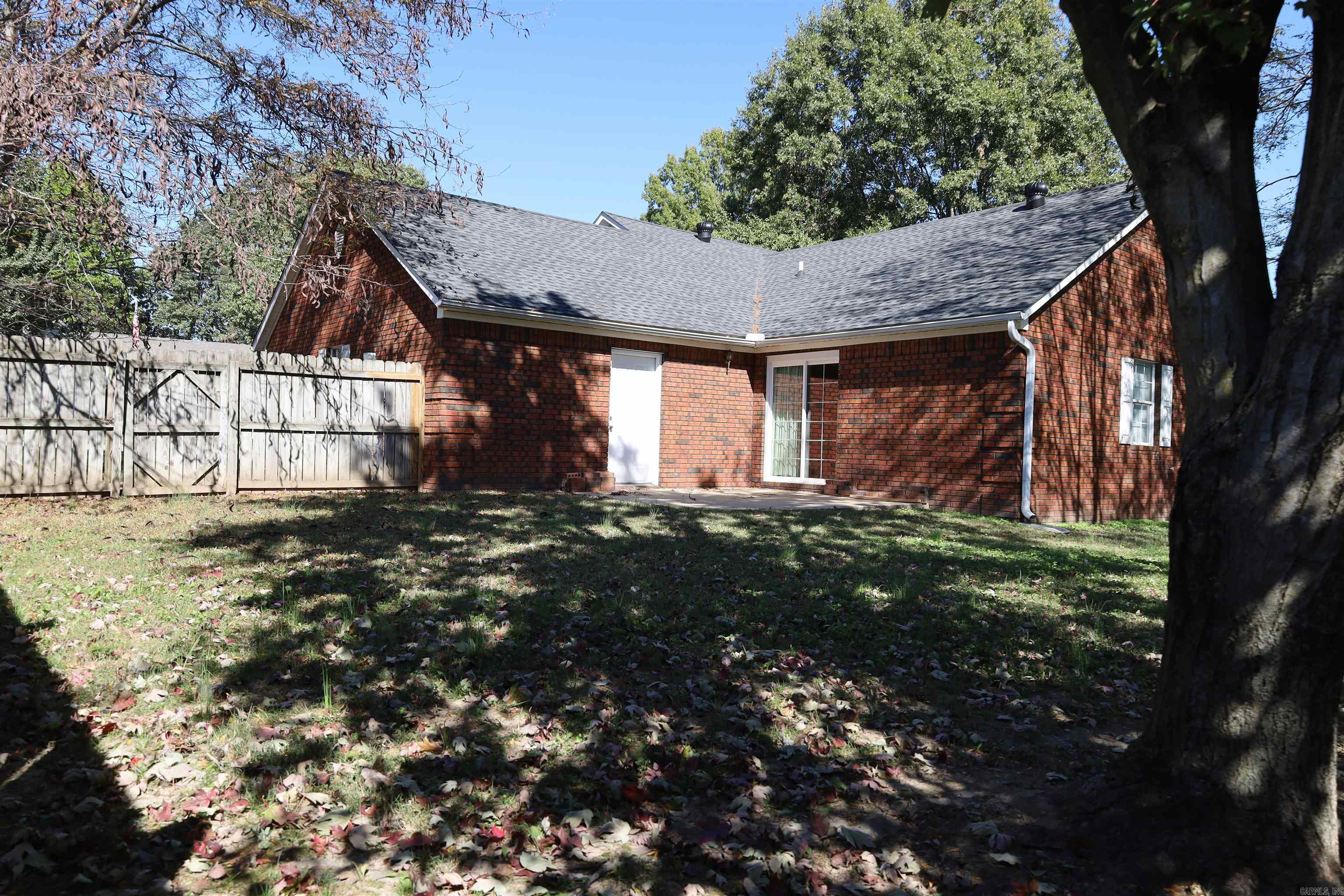 HUNTERS GLEN - Residential