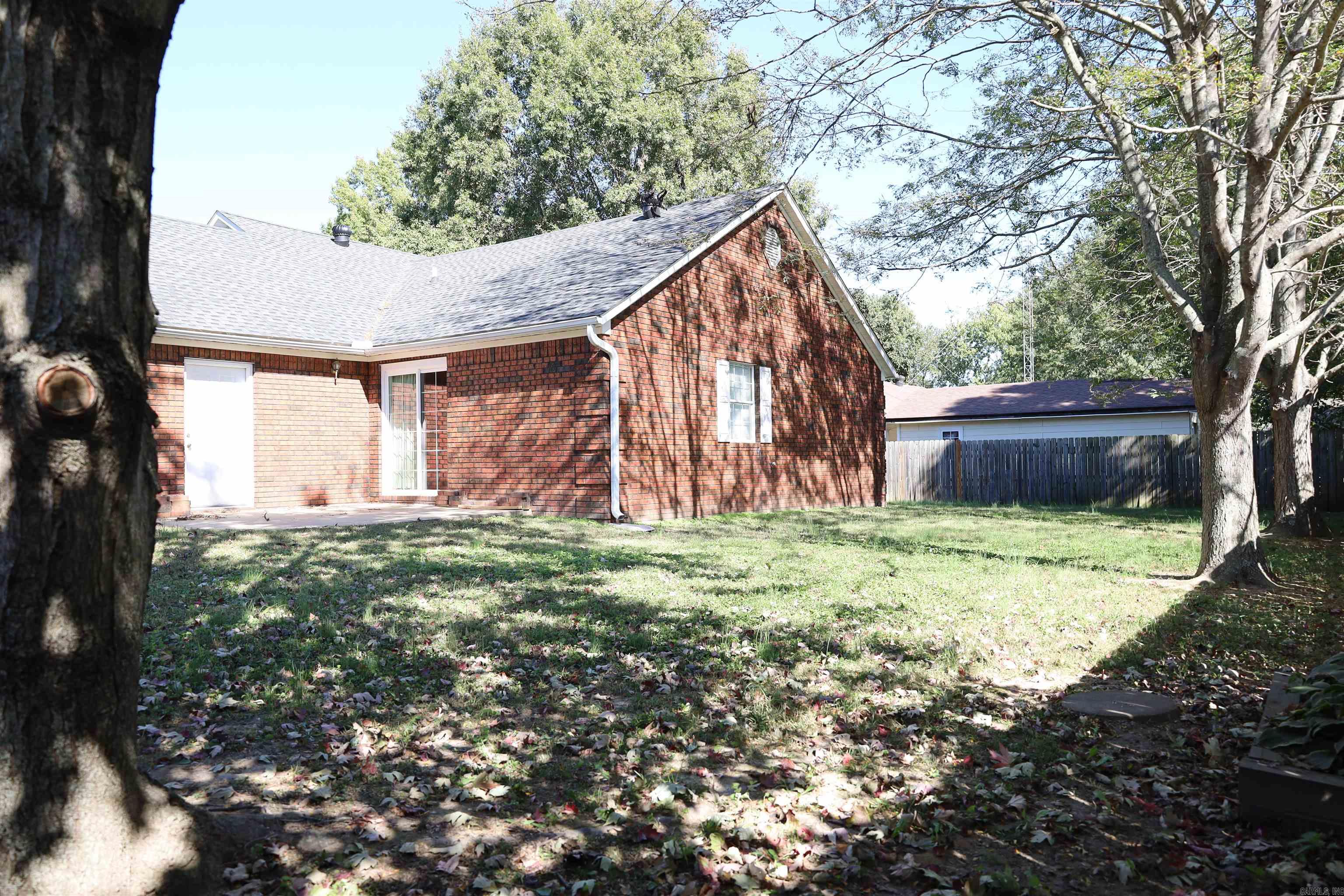 HUNTERS GLEN - Residential