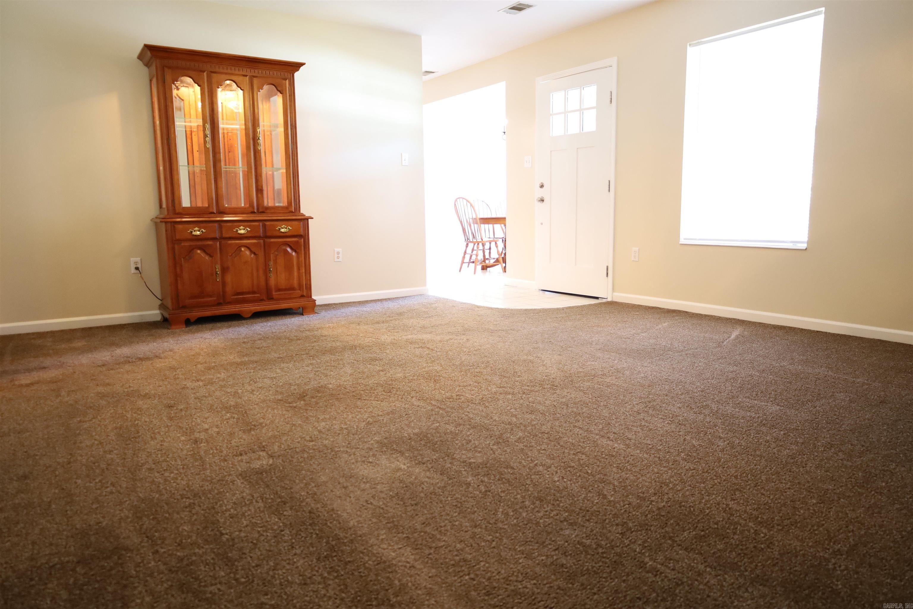 HUNTERS GLEN - Residential