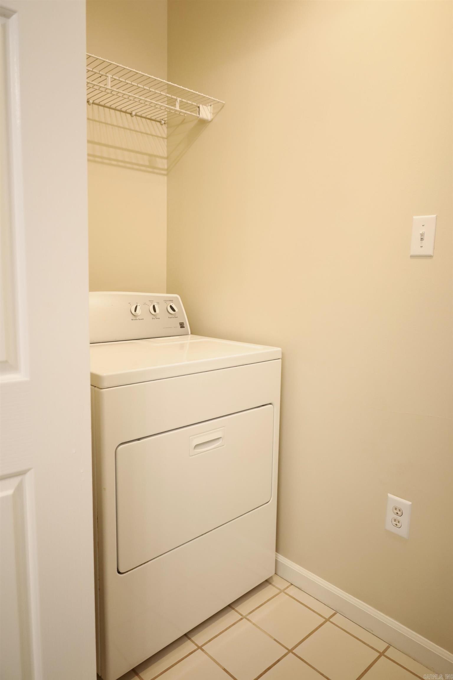 HUNTERS GLEN - Residential