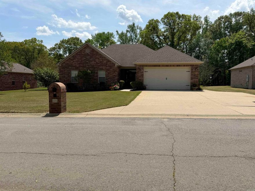 Well maintained -all brick home w/0.71 acre,4BR/2.5BA, 2020 new roof, 2023 new flooring & 2026 interior paint & new cabinet paint & kitchen granite countertops, updated HVAC 2014. Spacious floor plan, all rooms are nice size.  Mast BR. offers sep WI Shower & Separate Jetted Tub, 1-WI Closet & nice size primary bedroom has French door & leads to back porch, large backyard & oversize driveway. Covered back porch and nice neighborhood.  Need more details, contact the agent.