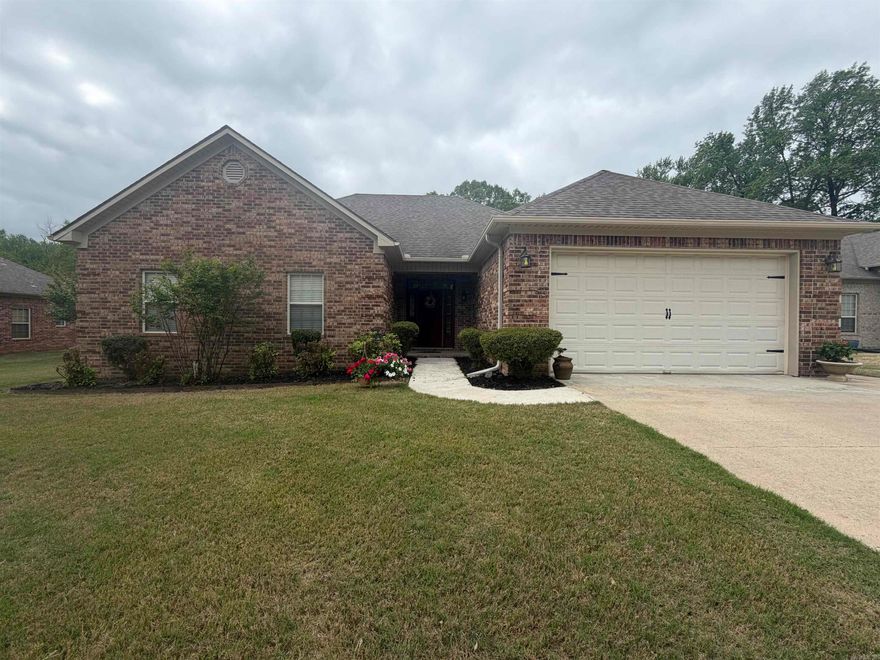 Well maintained -all brick home w/0.71 acre,4BR/2.5BA, 2020 new roof, 2023 new flooring & 2026 interior paint & new cabinet paint & kitchen granite countertops, updated HVAC 2014. Spacious floor plan, all rooms are nice size.  Mast BR. offers sep WI Shower & Separate Jetted Tub, 1-WI Closet & nice size primary bedroom has French door & leads to back porch, large backyard & oversize driveway. Covered back porch and nice neighborhood.  Need more details, contact the agent.