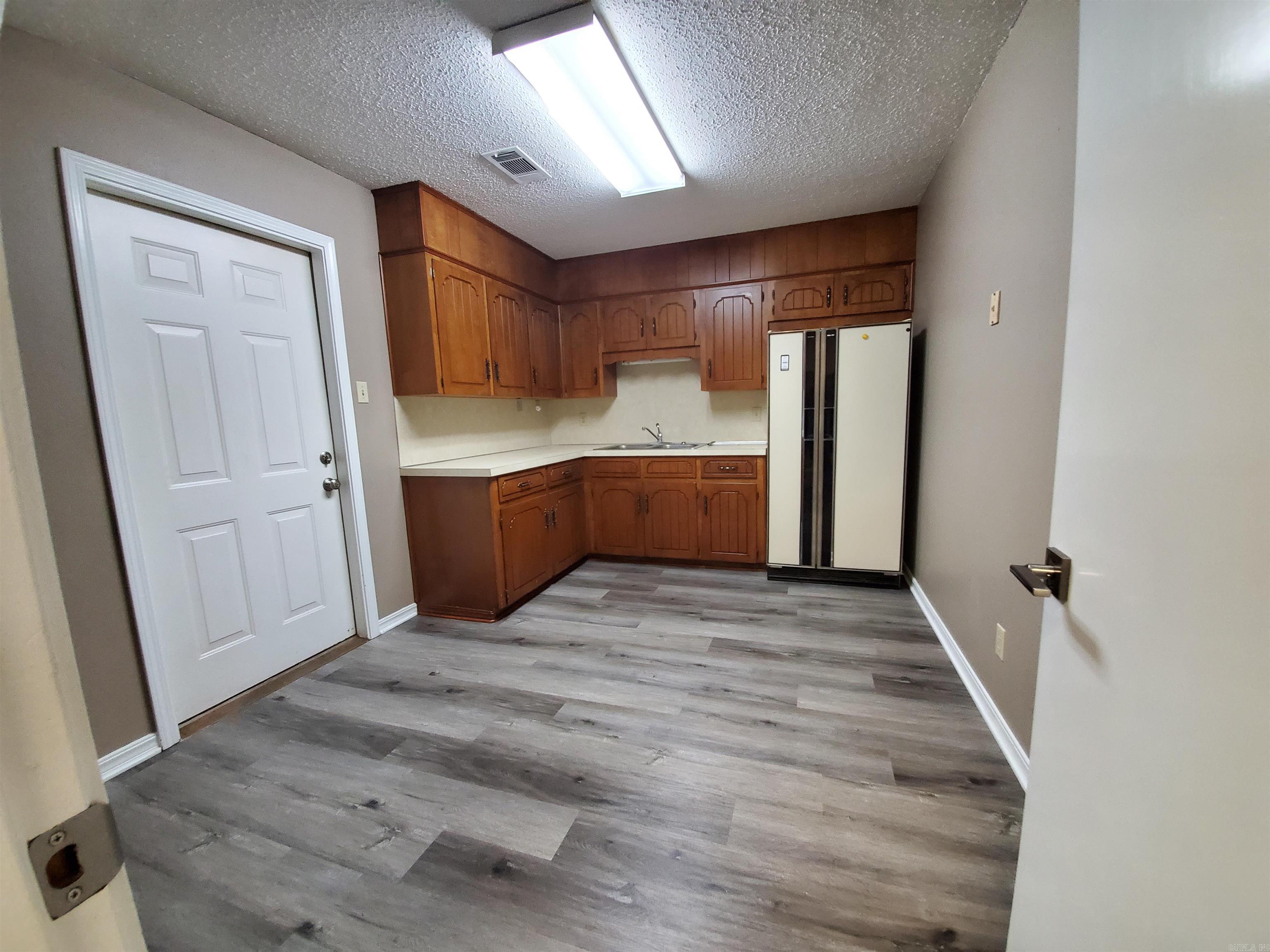 Metes & Bounds - Residential Lease