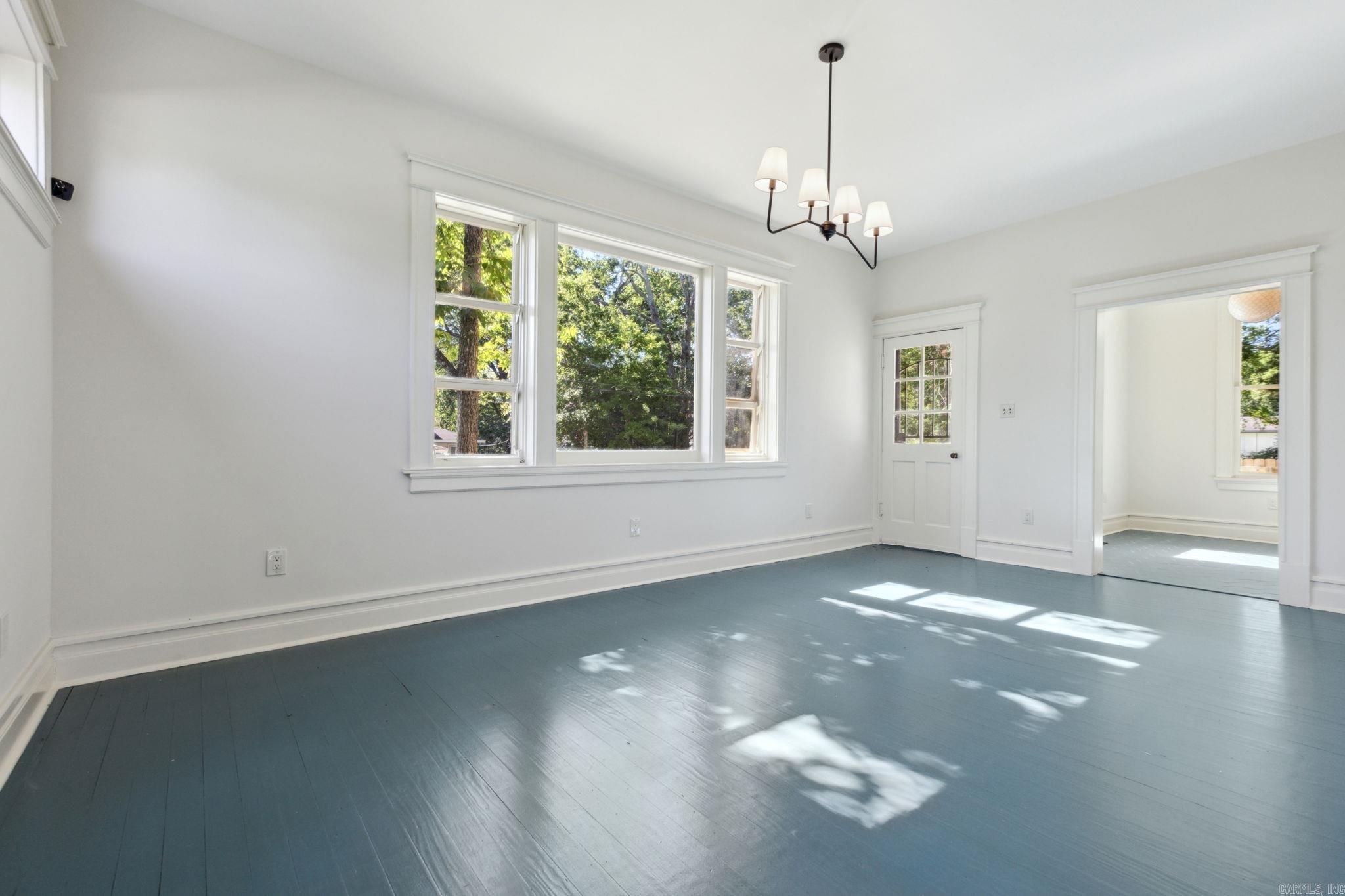 OAK TERRACE - Residential