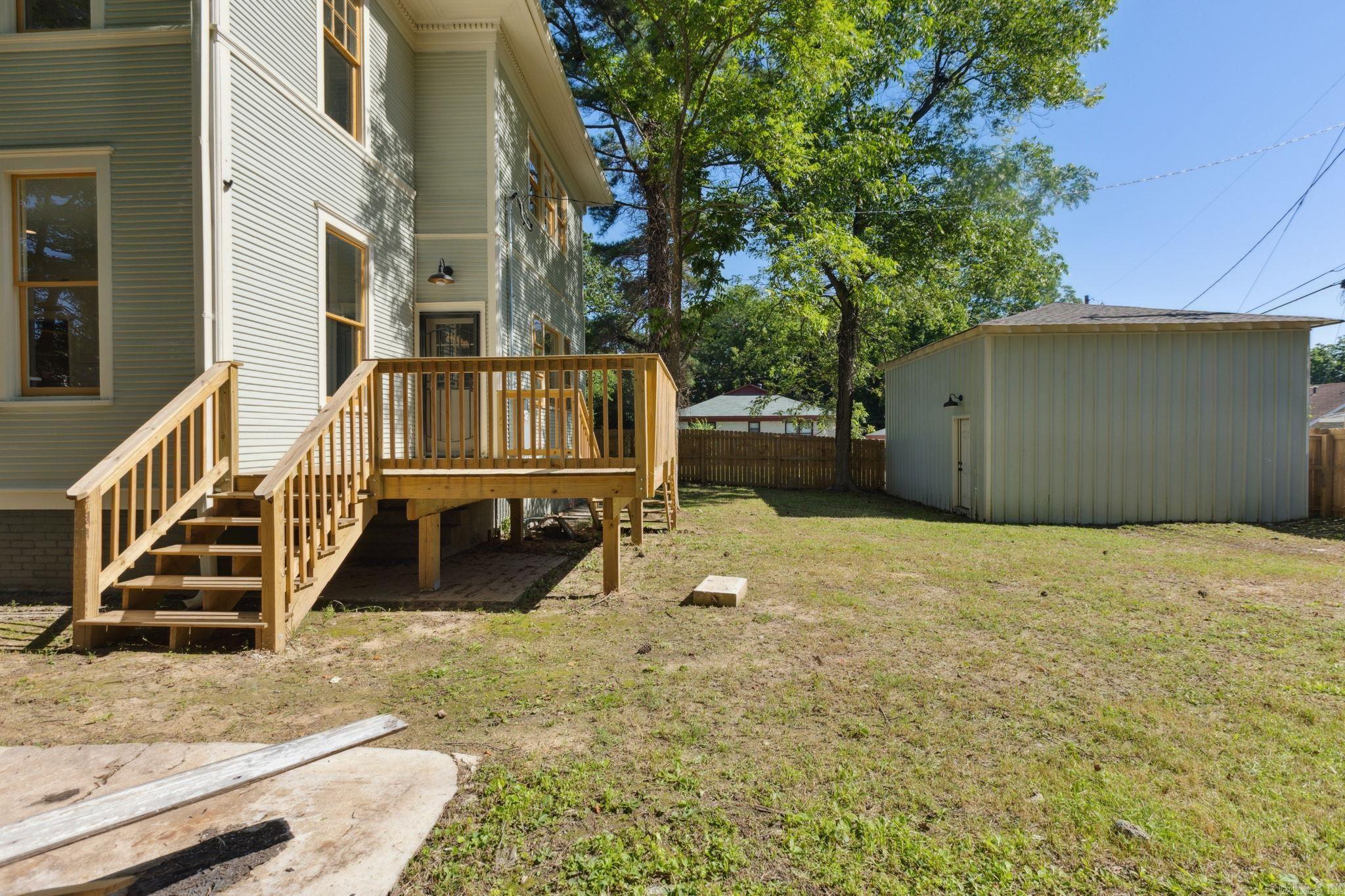 OAK TERRACE - Residential