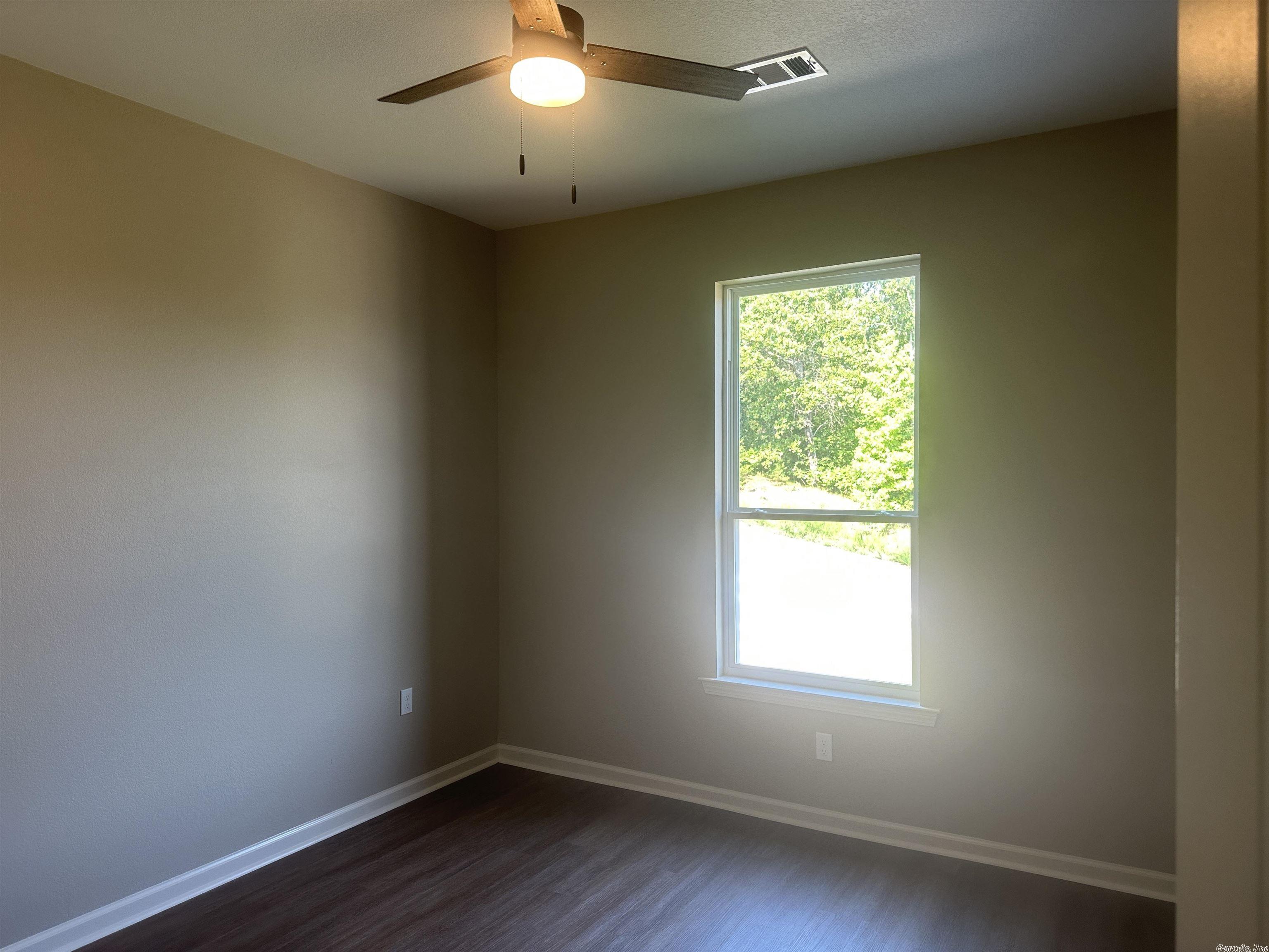 Magness Creek - Residential