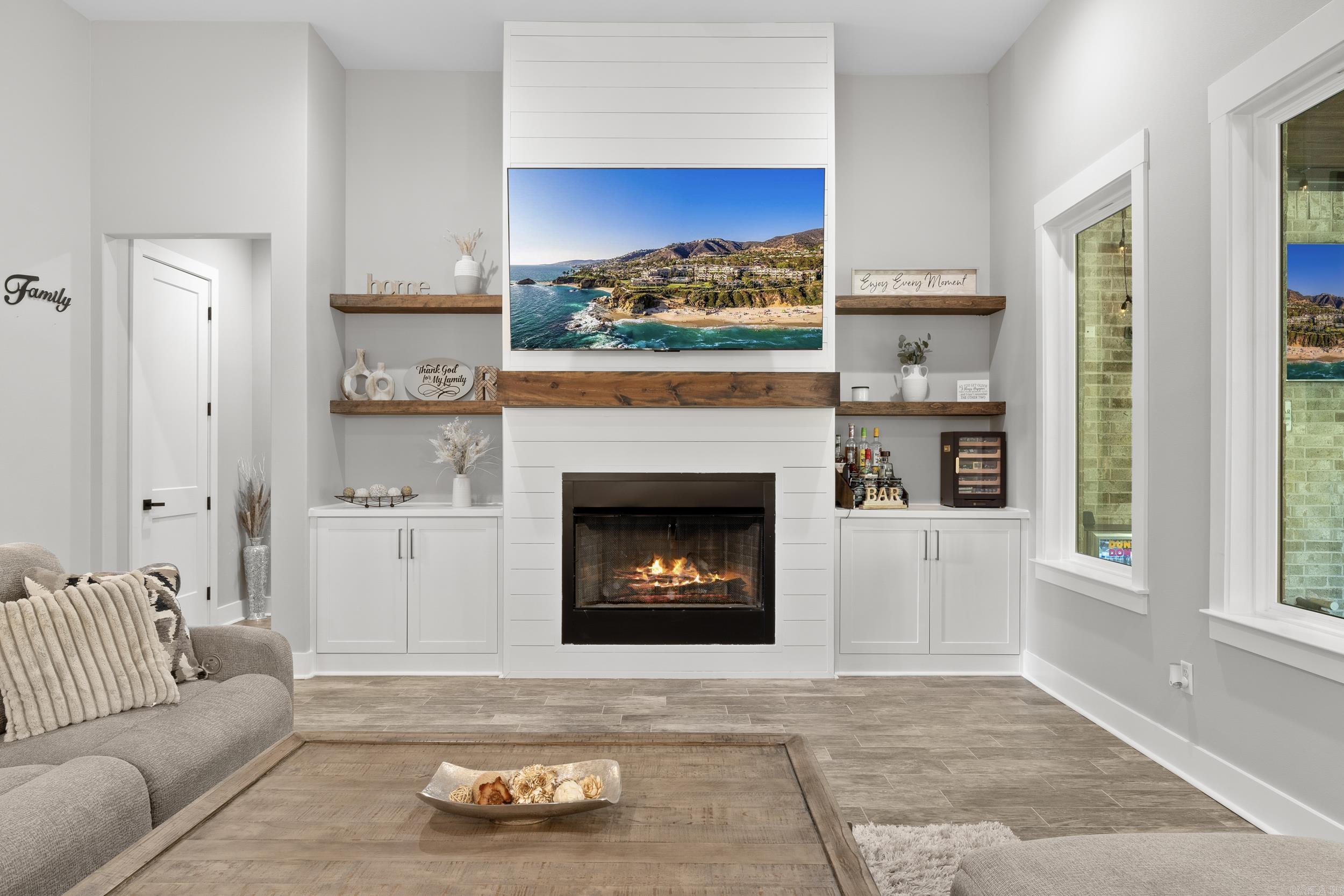 HURRICANE LAKE EST - Residential