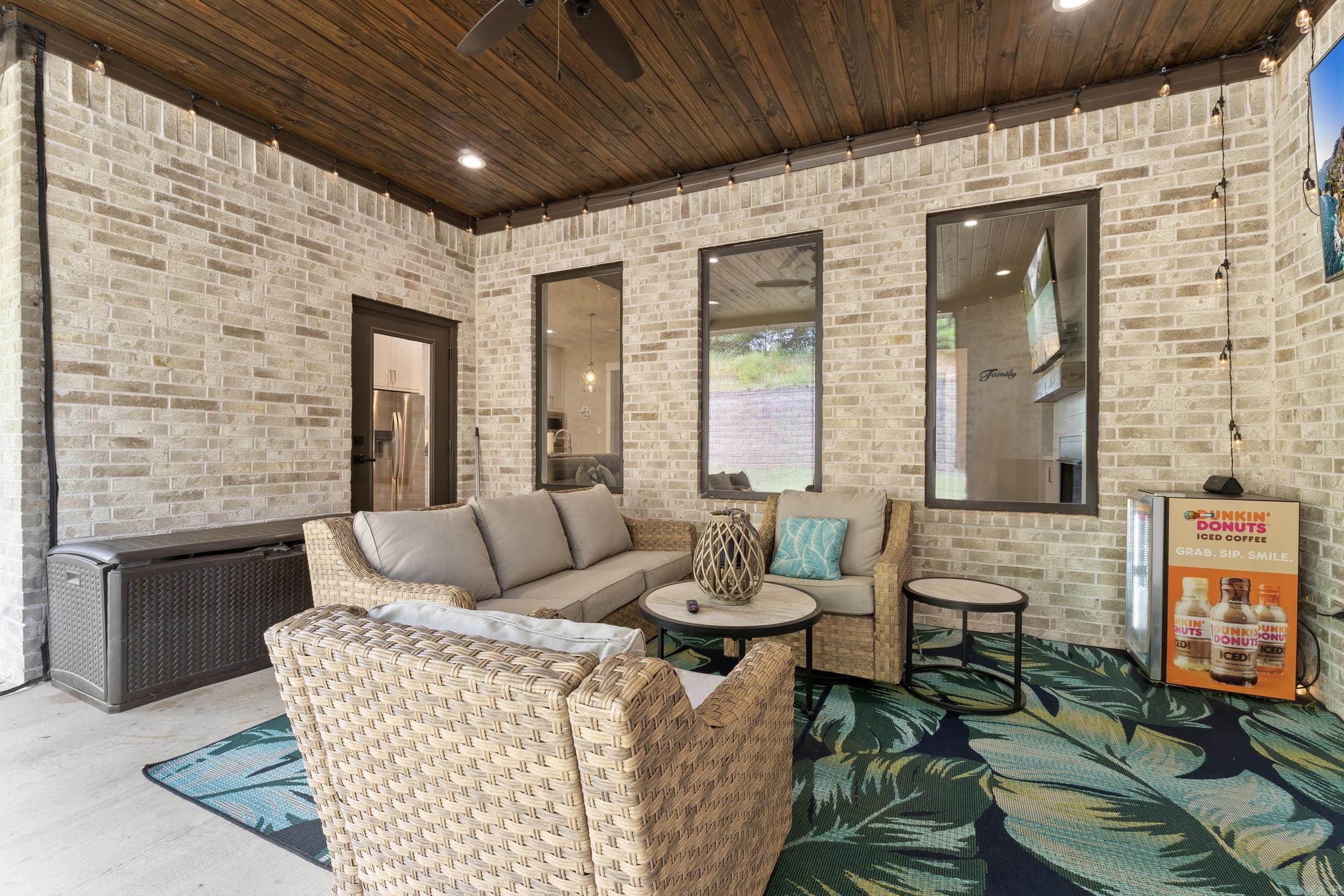 HURRICANE LAKE EST - Residential