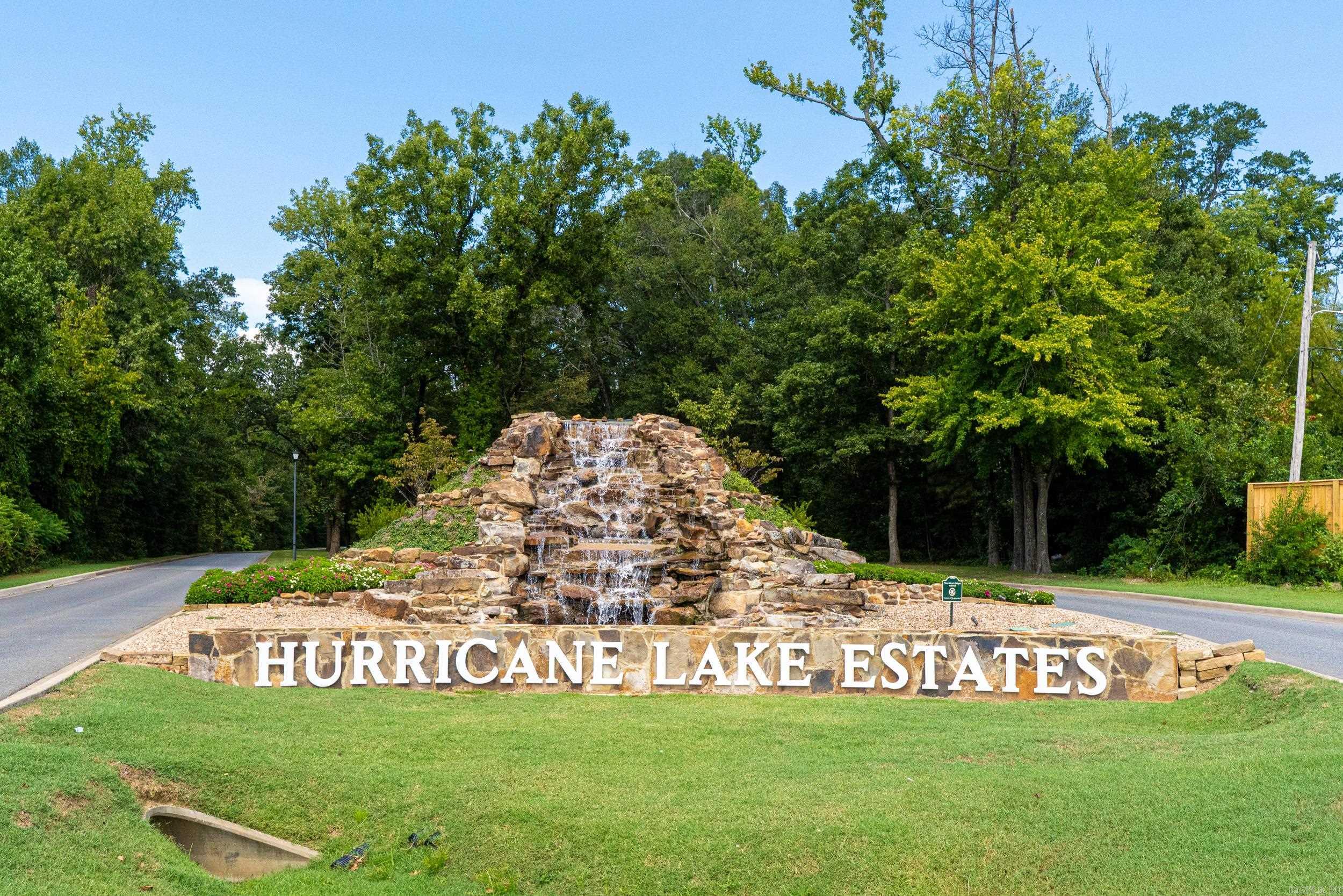 HURRICANE LAKE EST - Residential