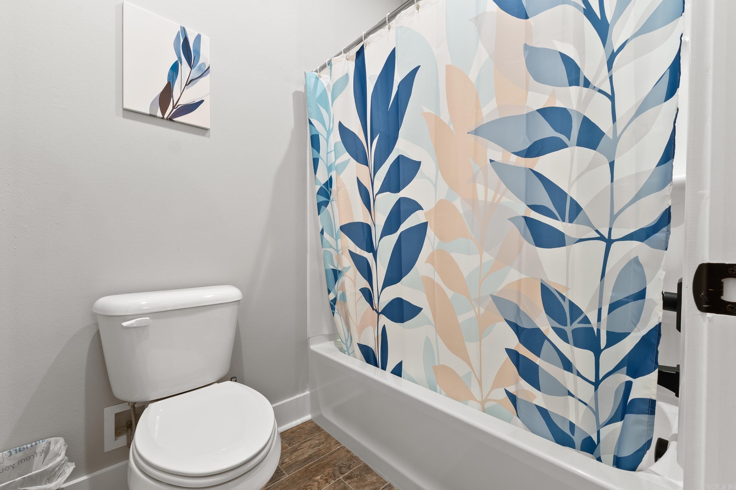 HURRICANE LAKE EST - Residential