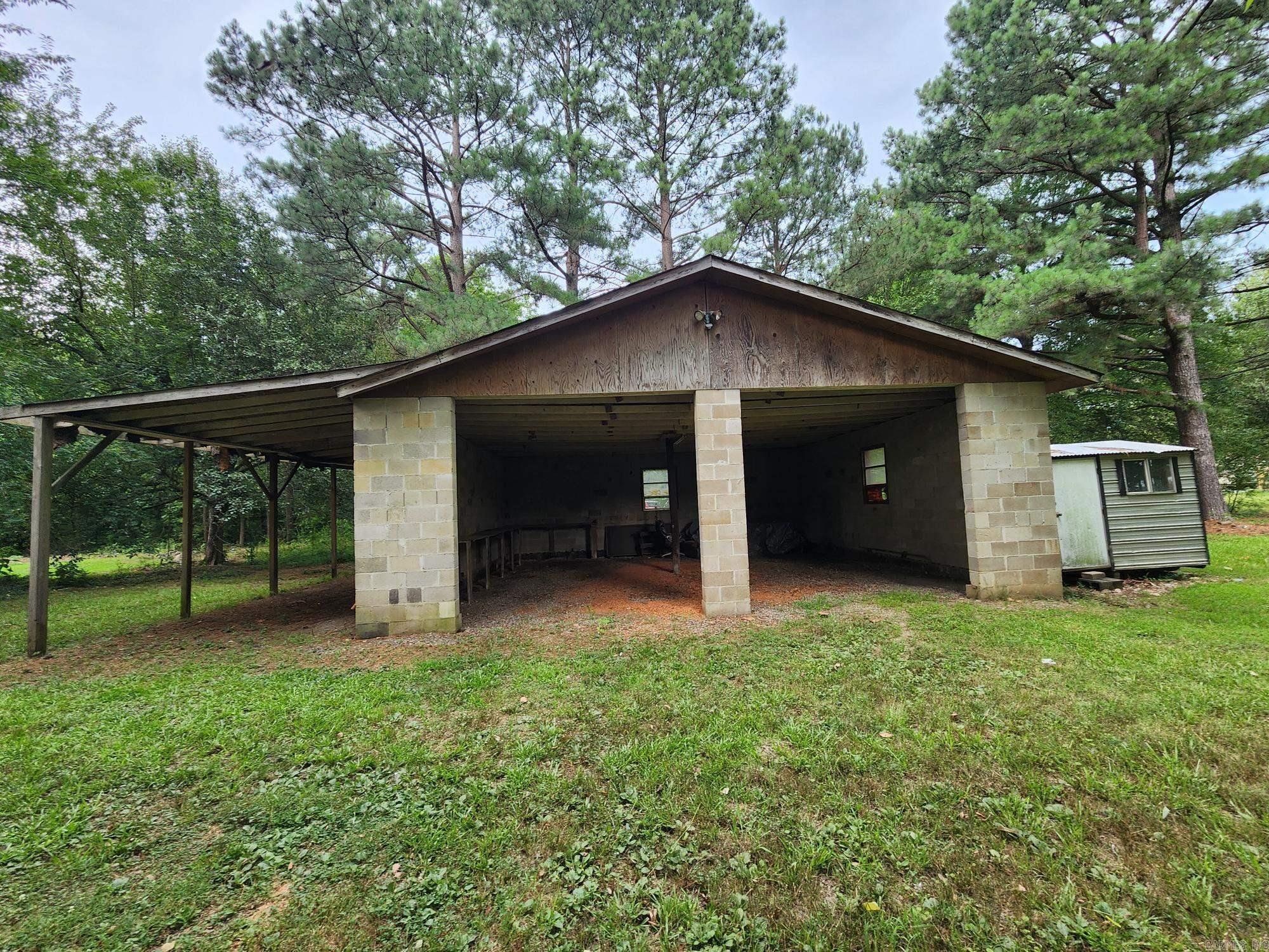 Higginson Outlots - Residential