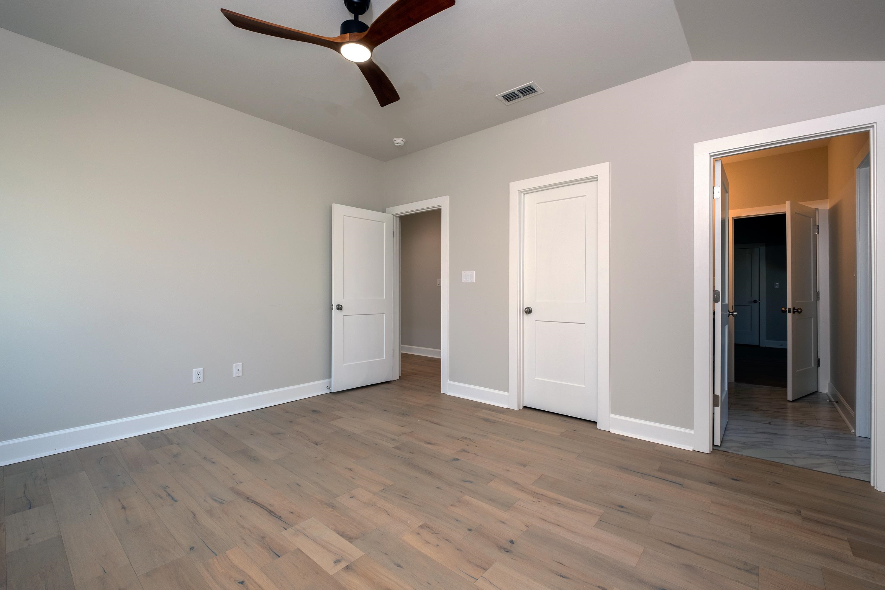 CAMMACK WOODS - Residential