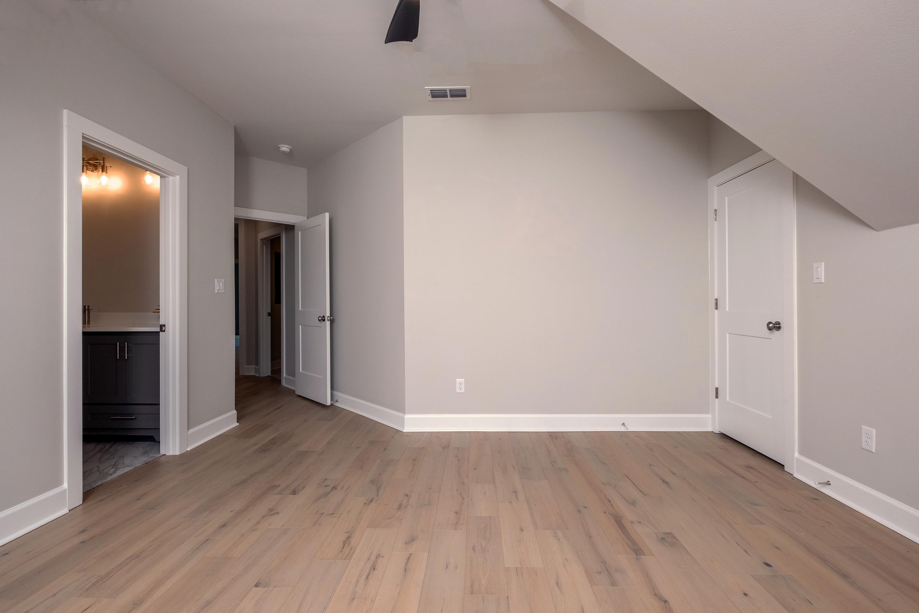 CAMMACK WOODS - Residential