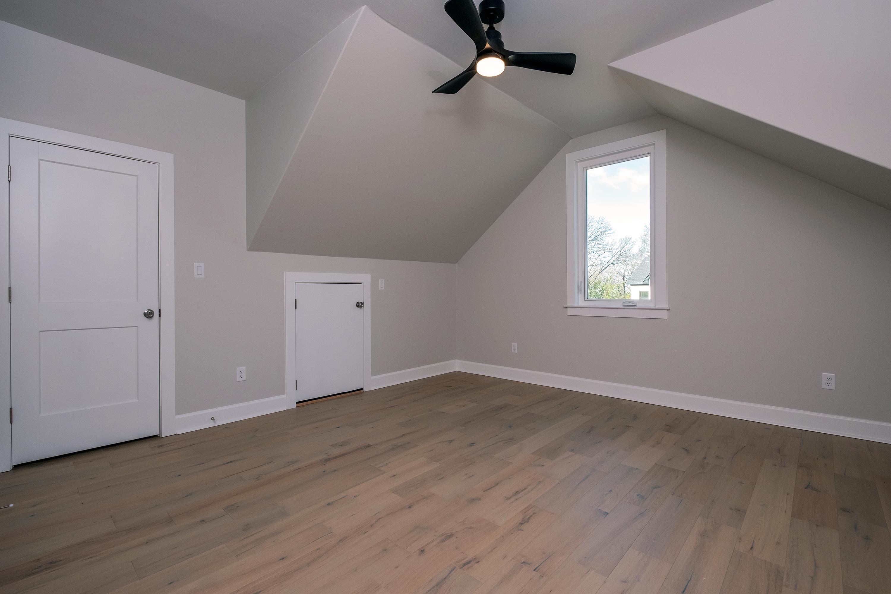 CAMMACK WOODS - Residential