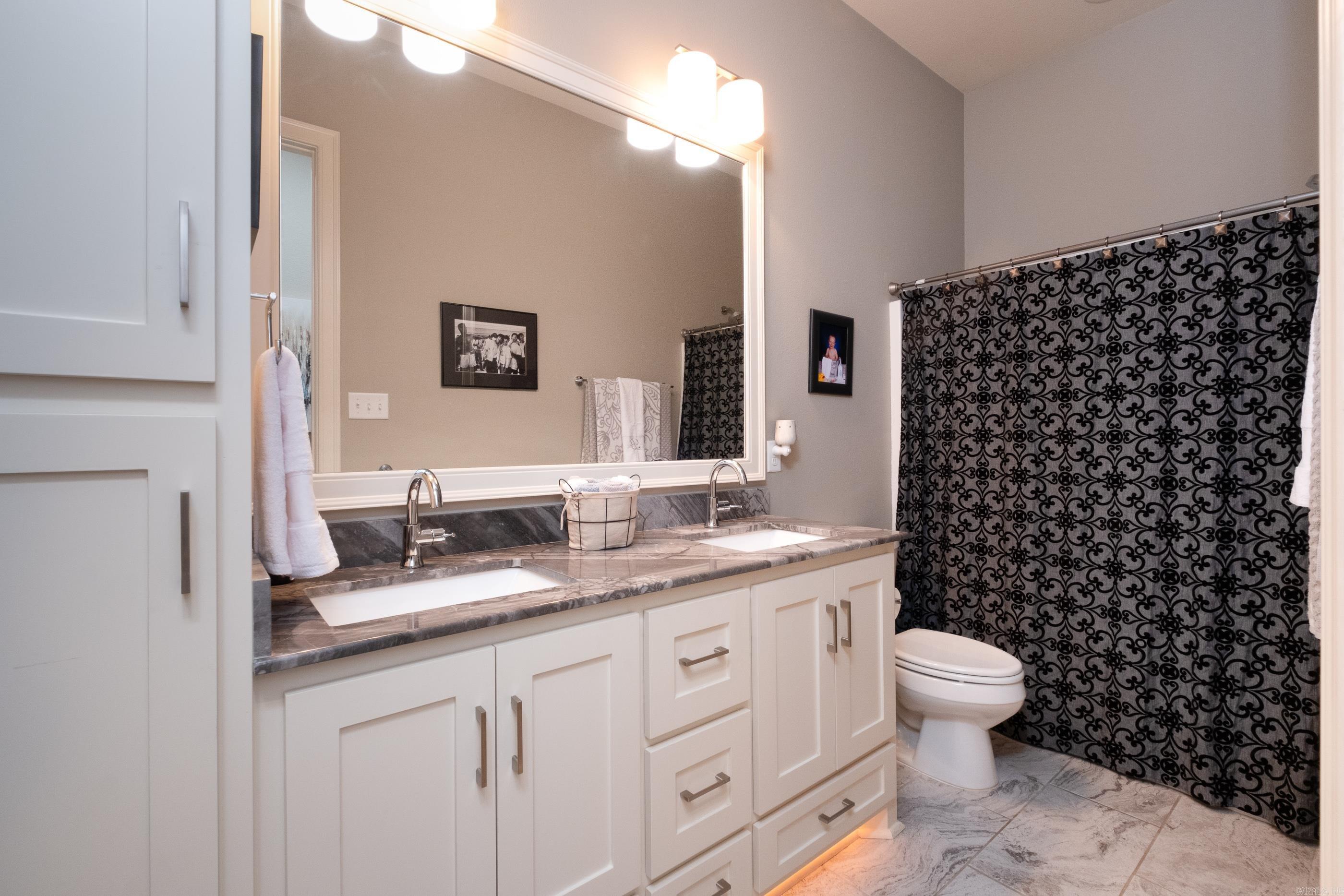 WILDWOOD PLACE - Residential