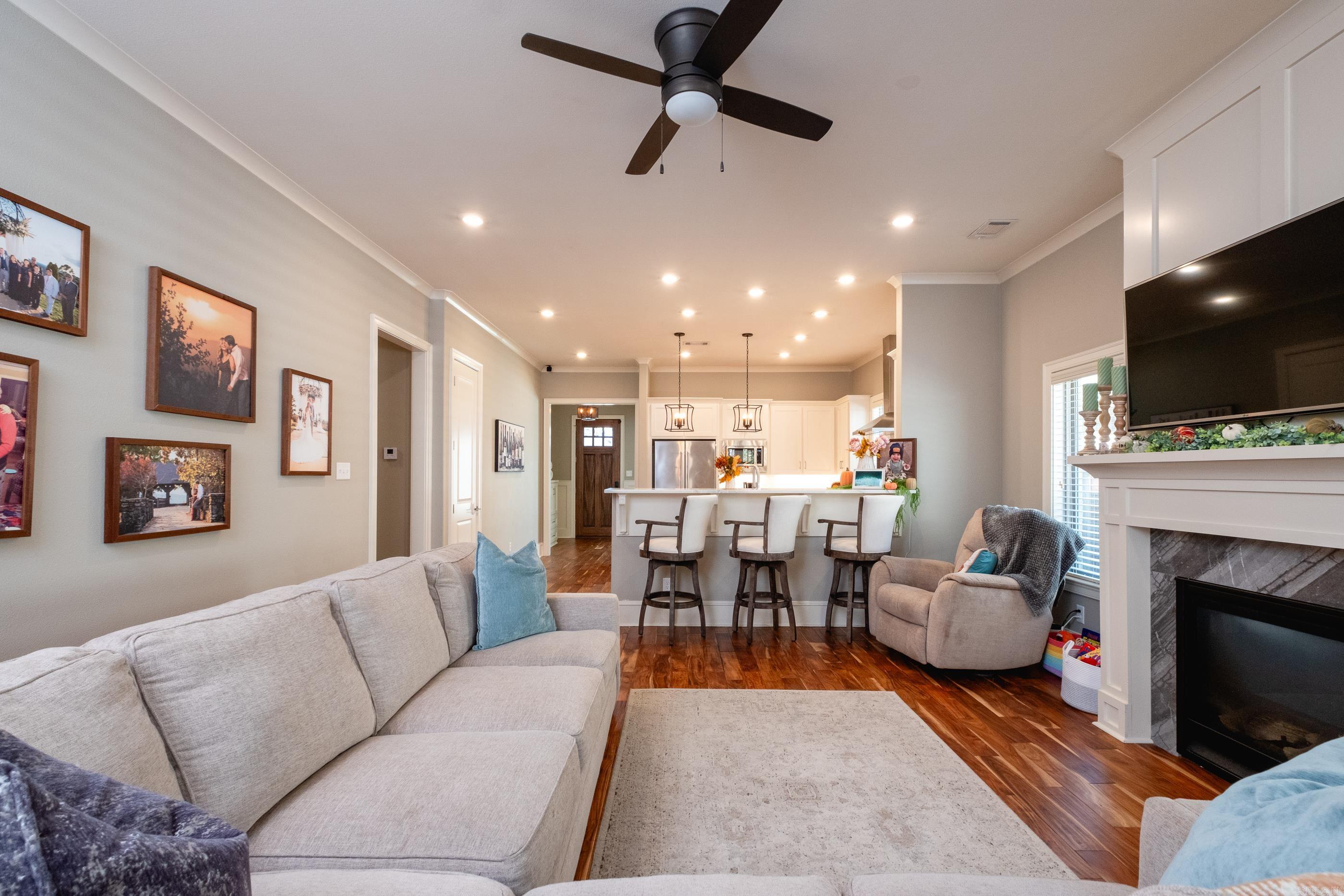 WILDWOOD PLACE - Residential