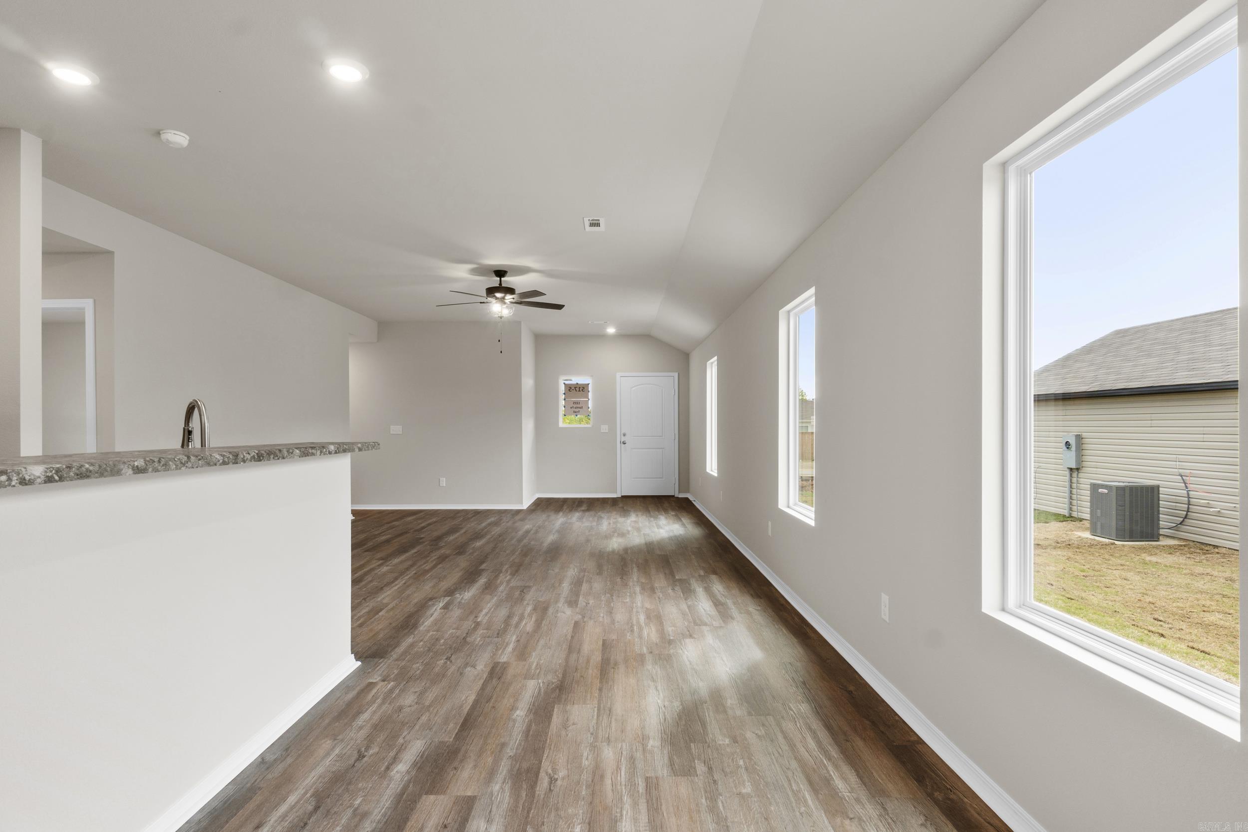 THE MEADOWS - Residential