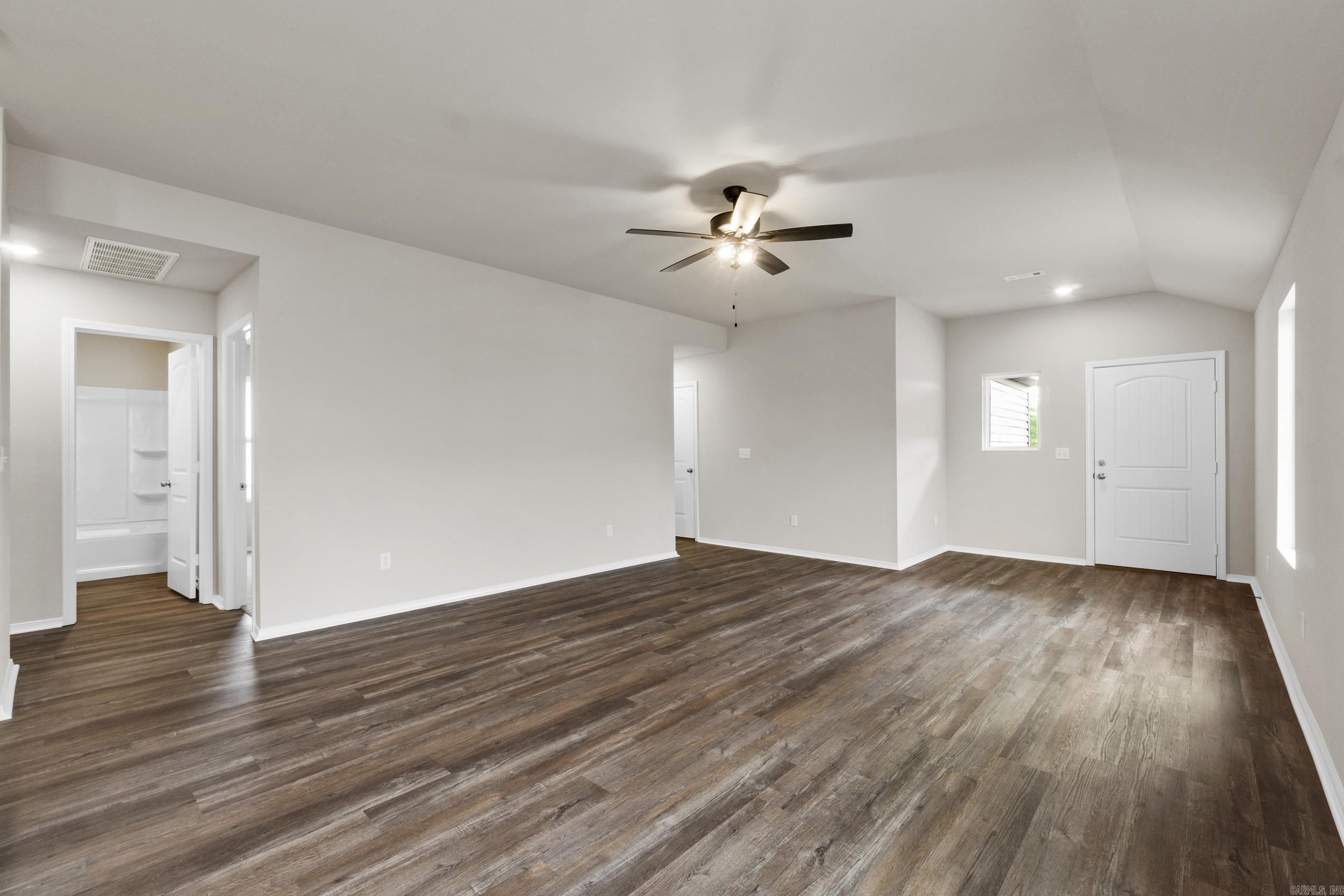 THE MEADOWS - Residential