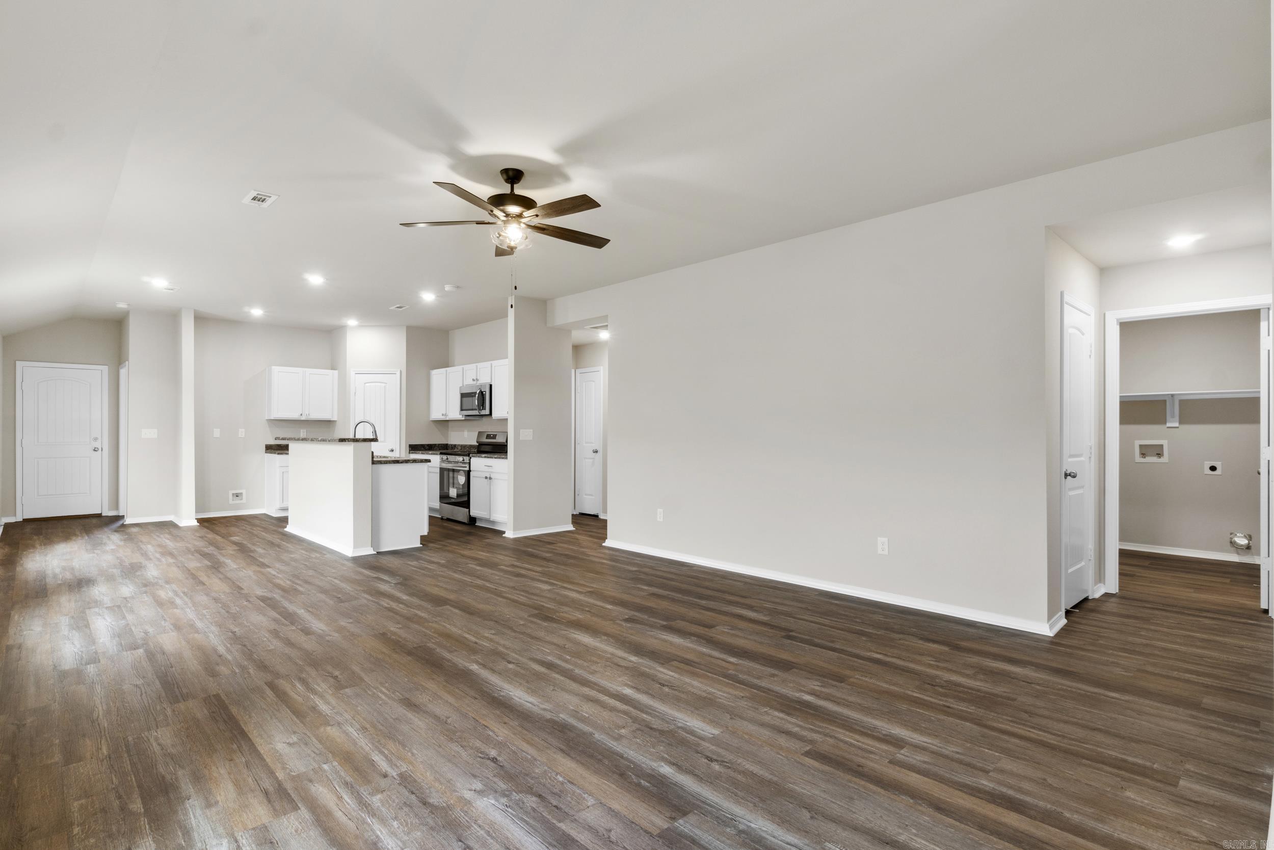 THE MEADOWS - Residential