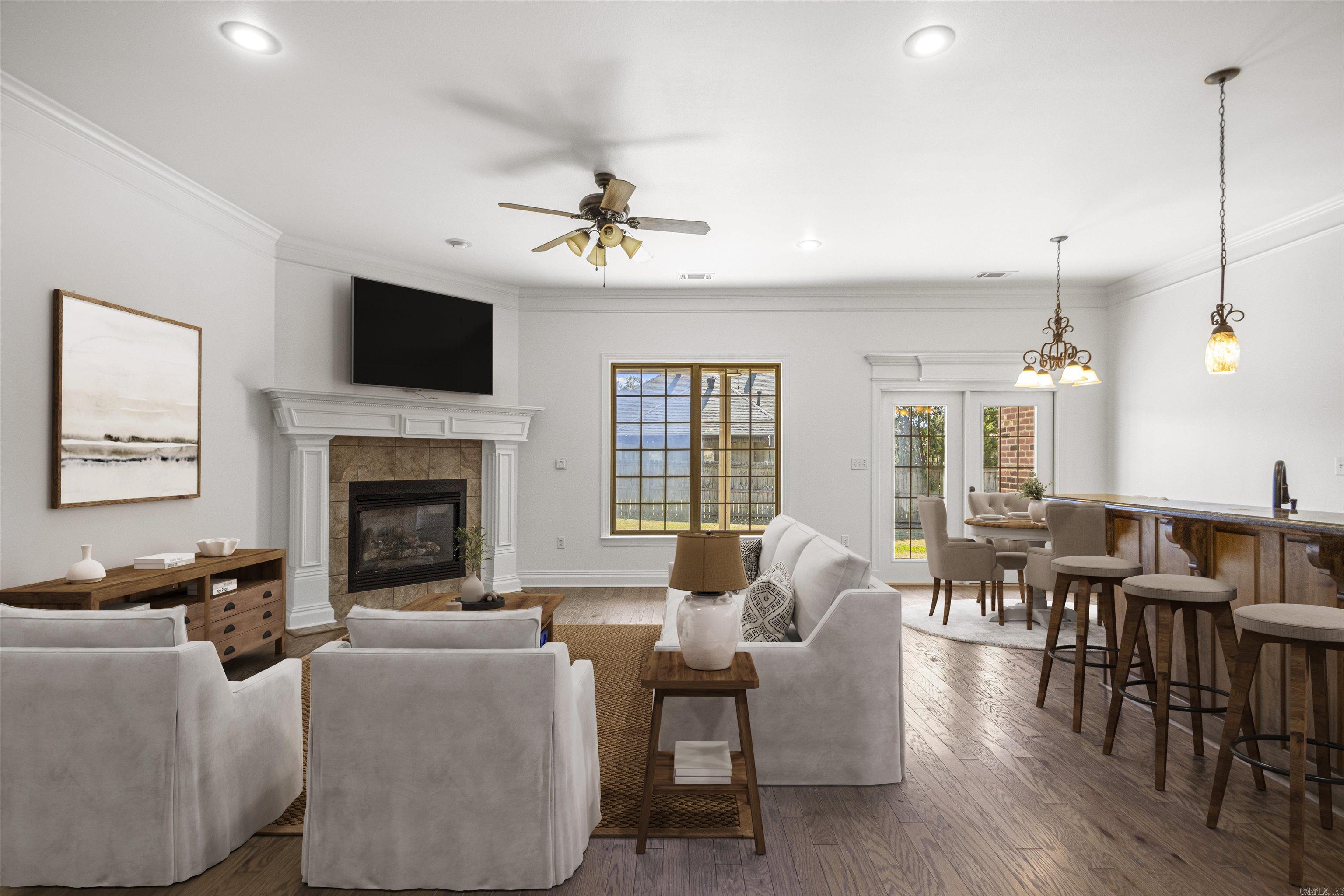 HURRICANE MEADOWS - Residential
