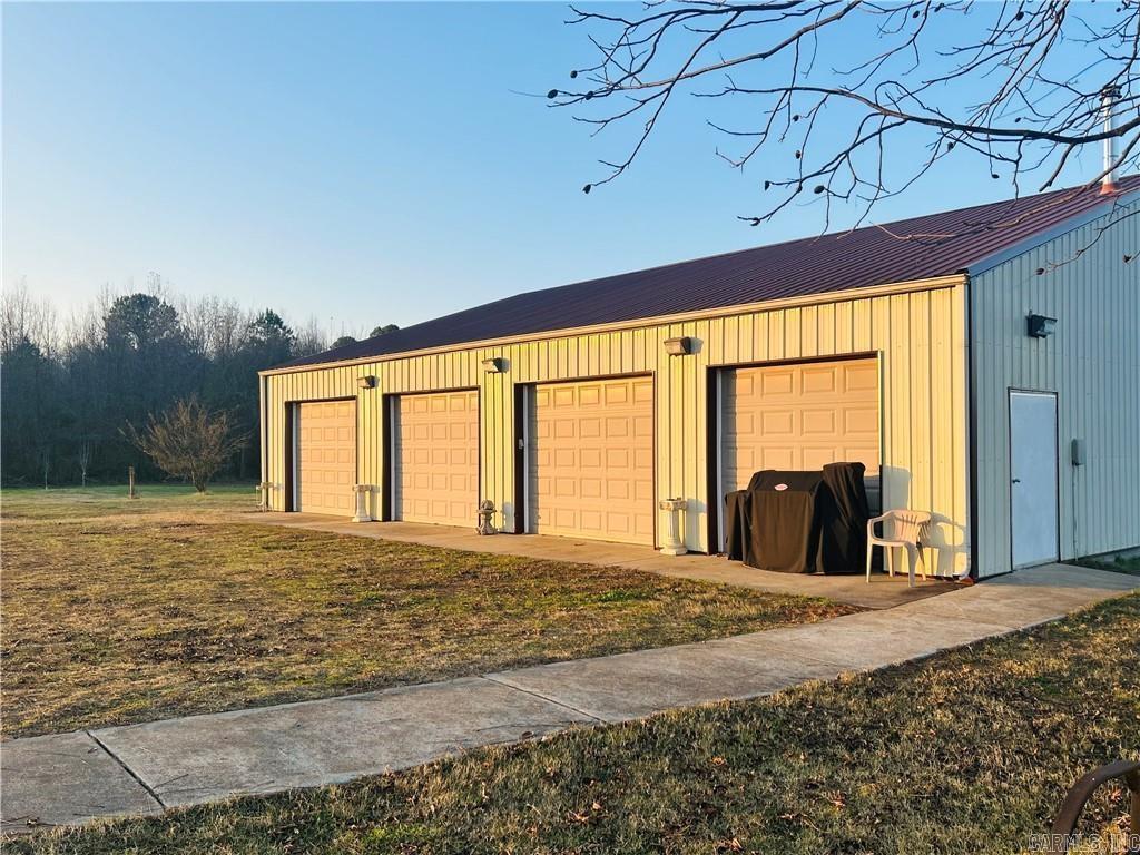 Metes & Bounds - Residential