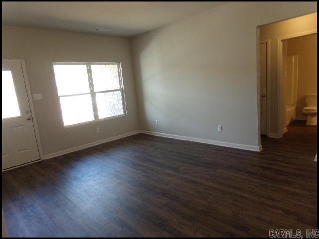 MUSEUM MEADOWS - Residential Lease