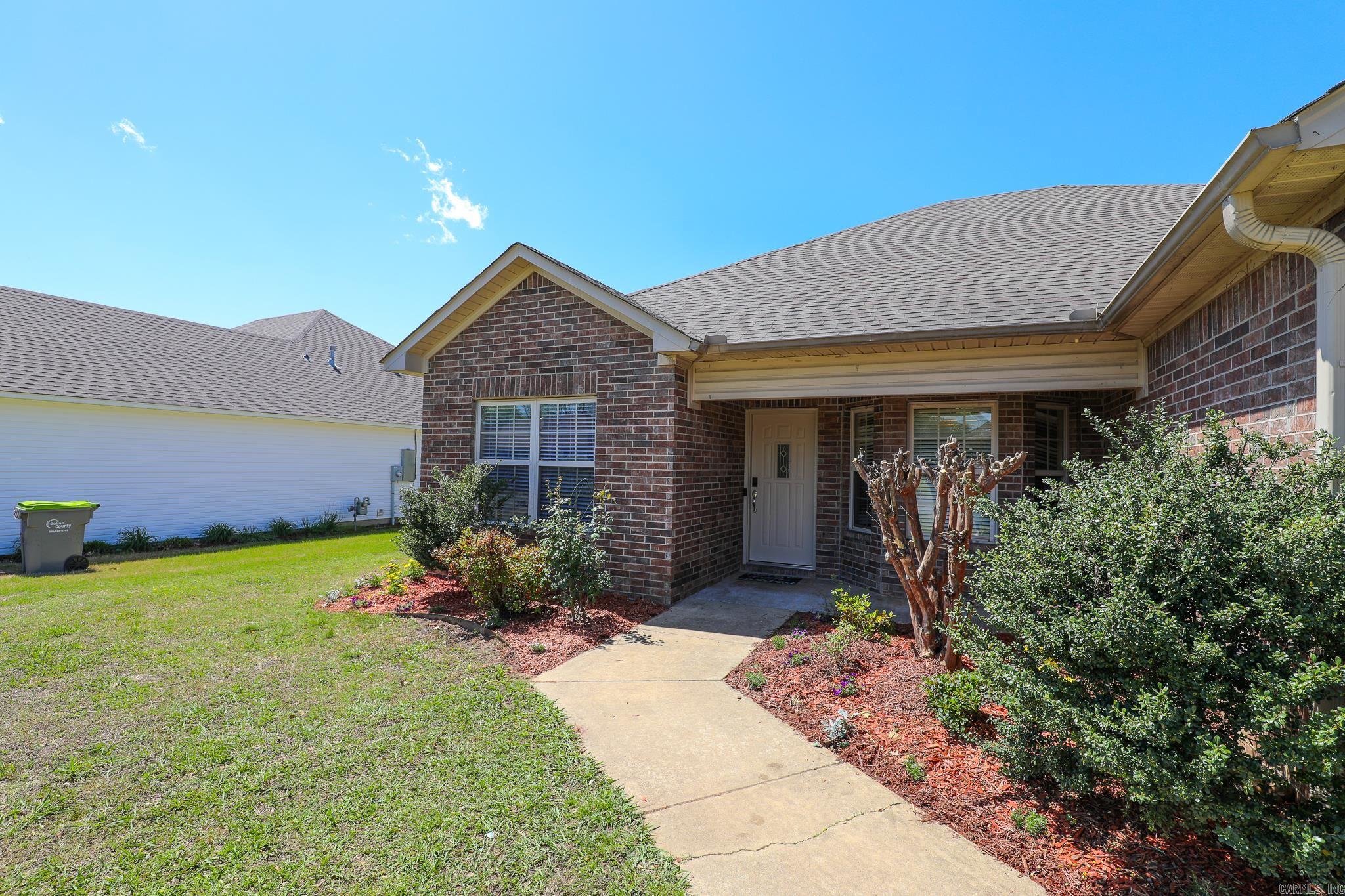 MEADOWLAKE - Residential