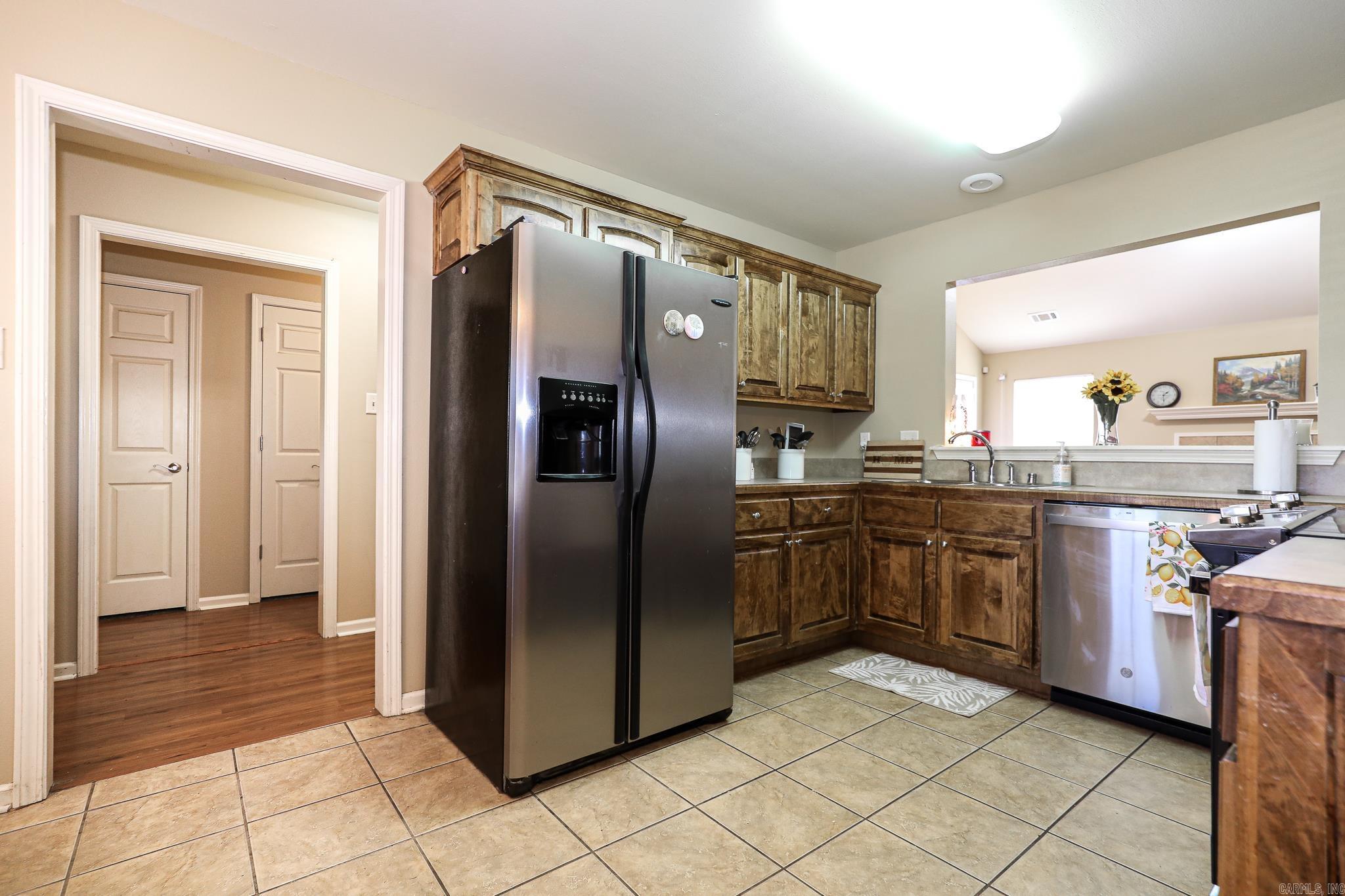 MEADOWLAKE - Residential