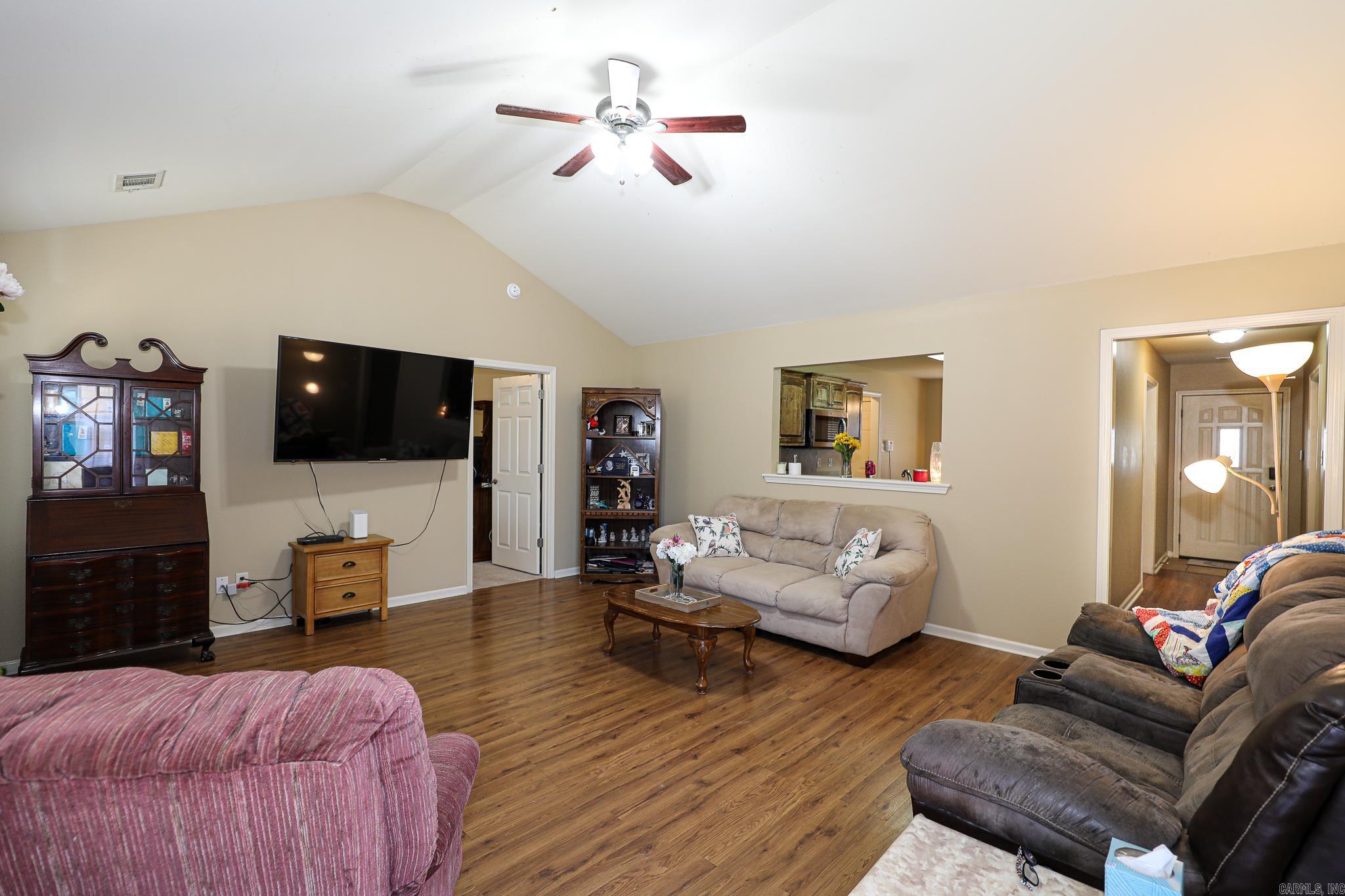 MEADOWLAKE - Residential