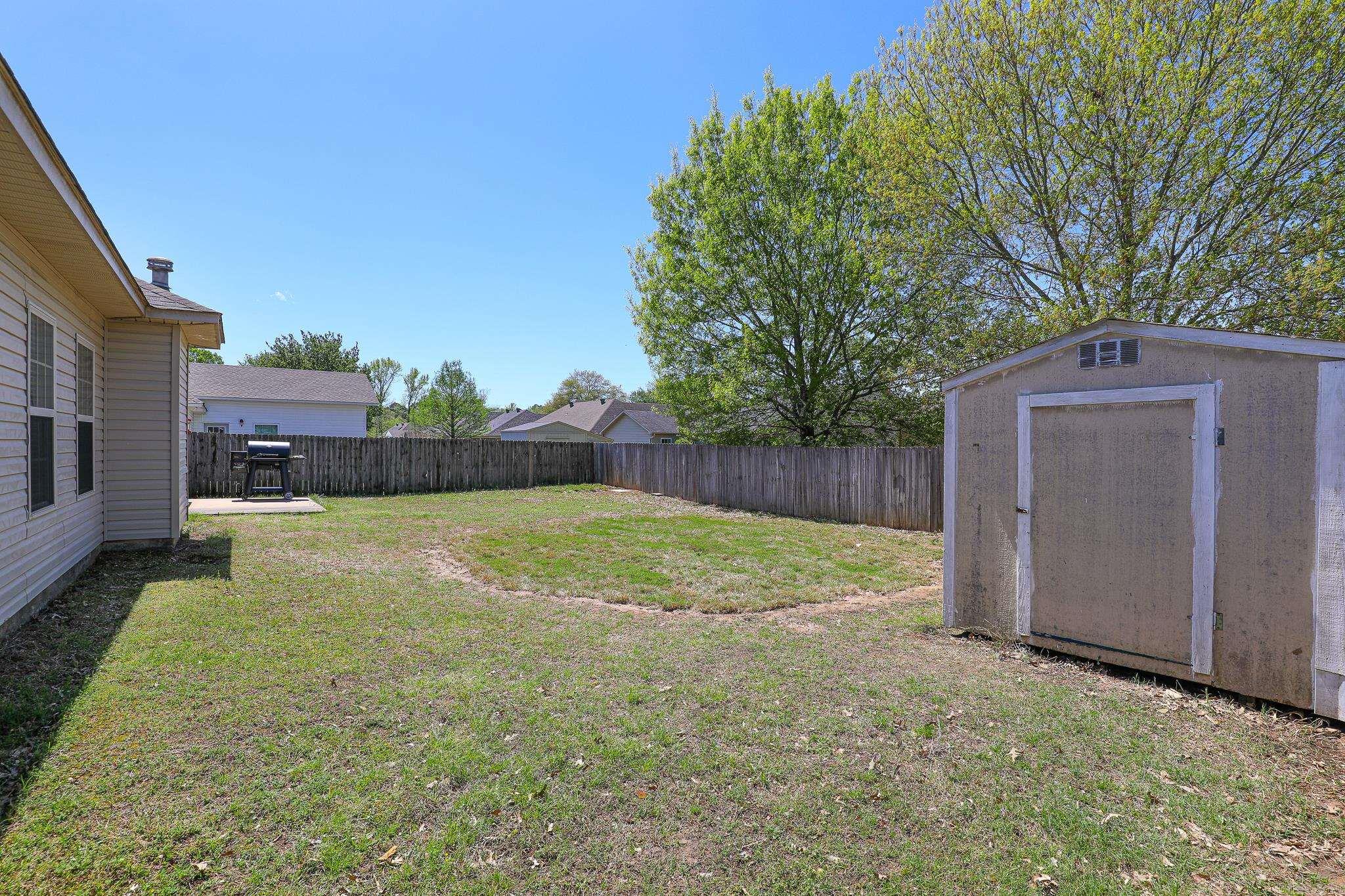 MEADOWLAKE - Residential